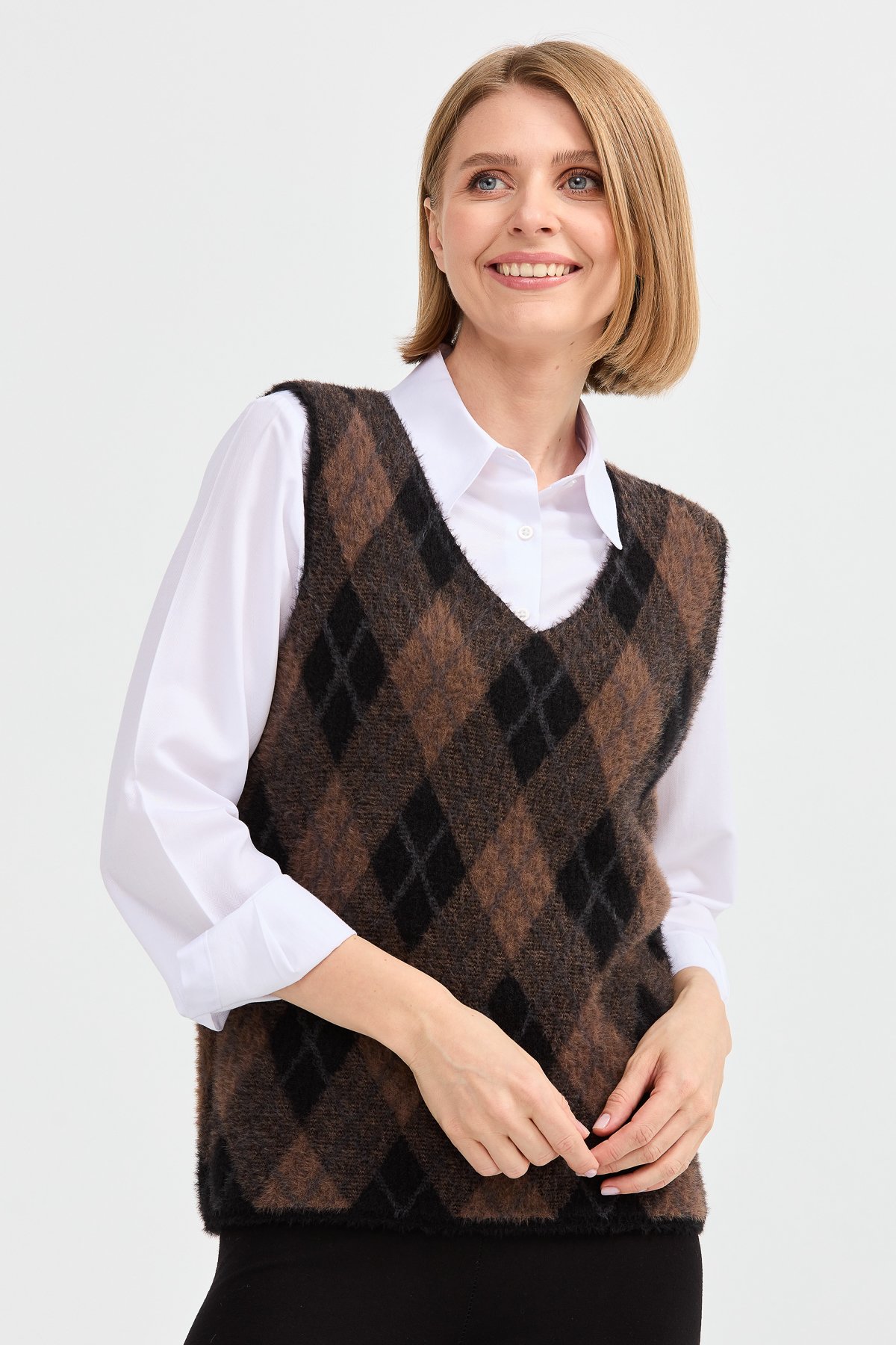 22266Kadın Baklava Desenli Süveter 26