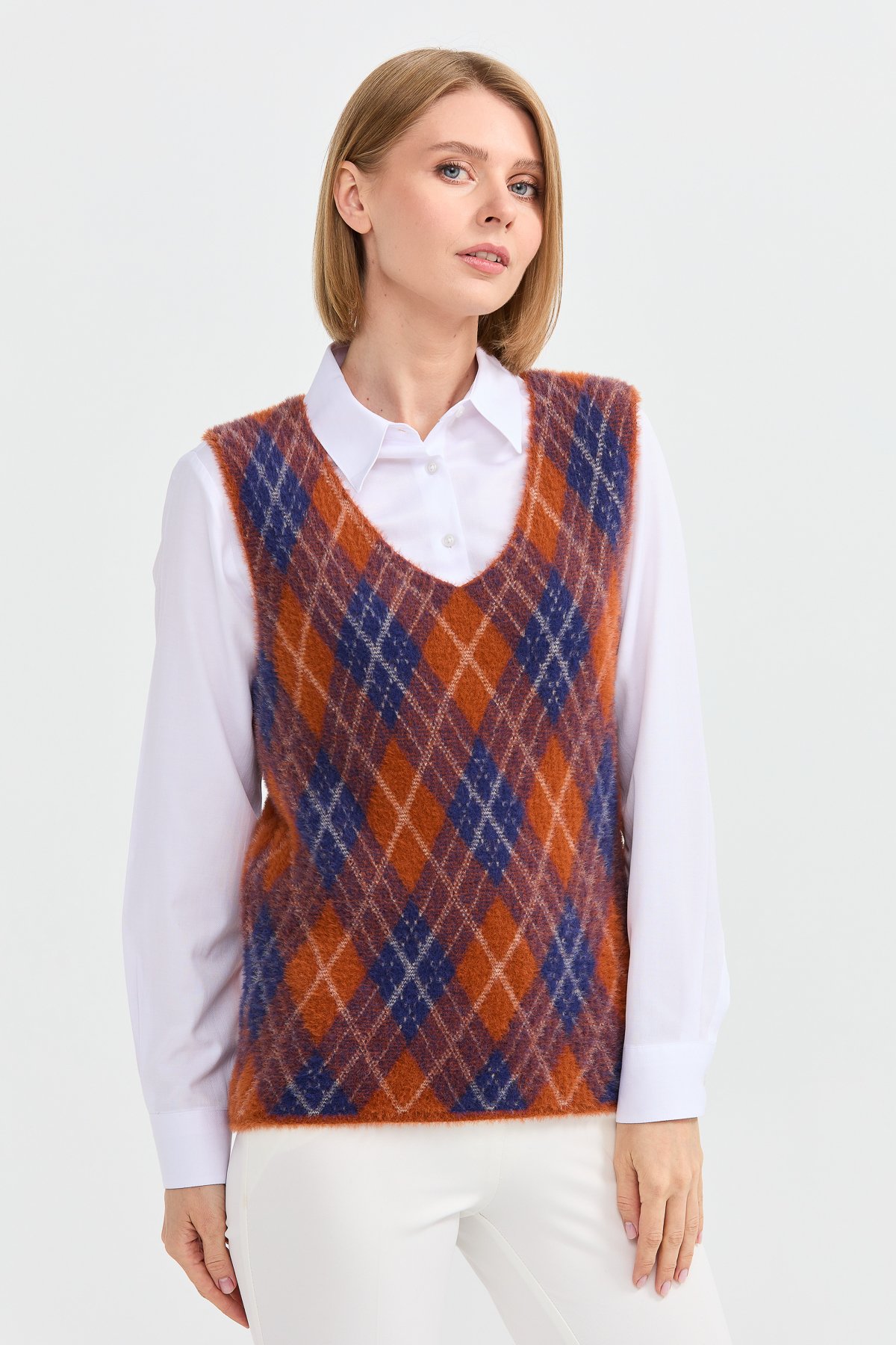 22266Kadın Baklava Desenli Süveter 2