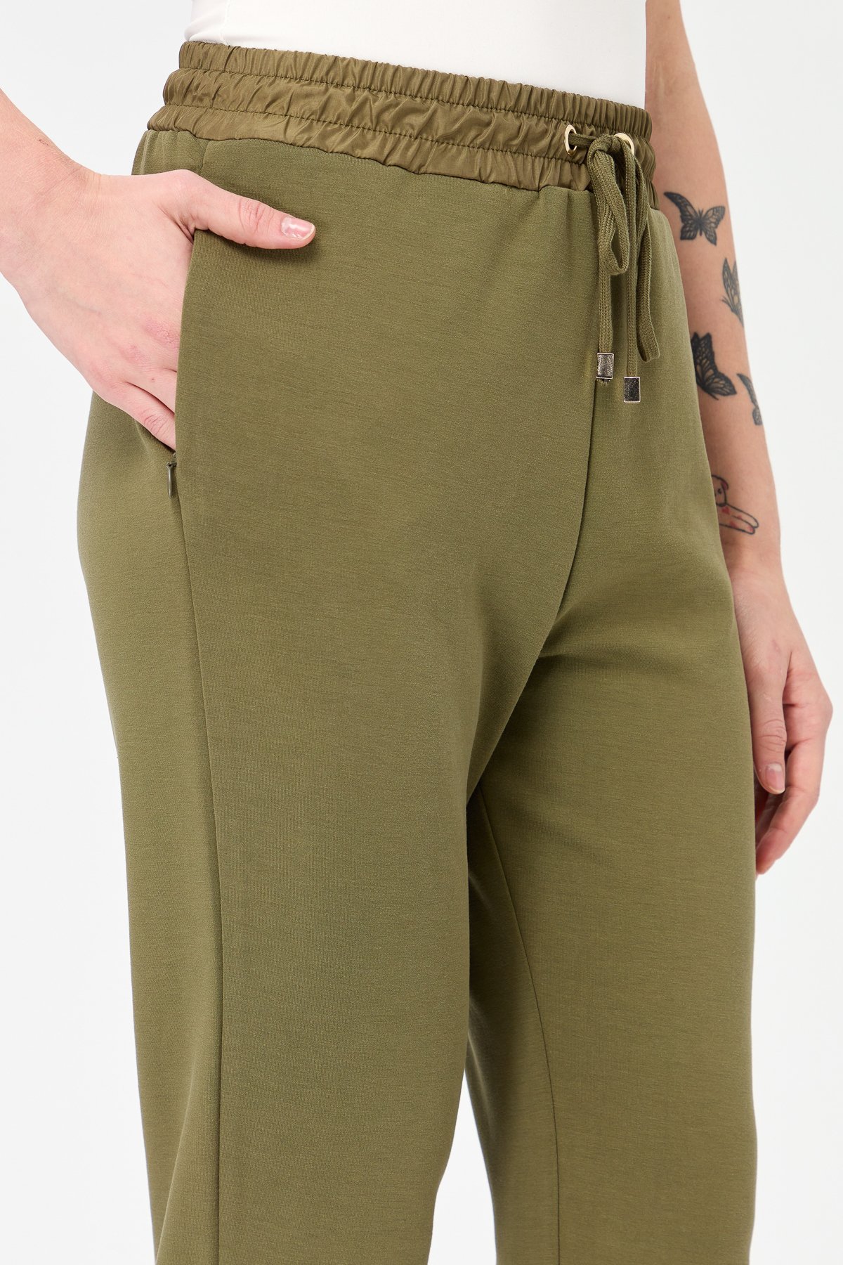 KMK23002Kadın Beli Bağcıklı Cepli Eşofman Pantolon Haki