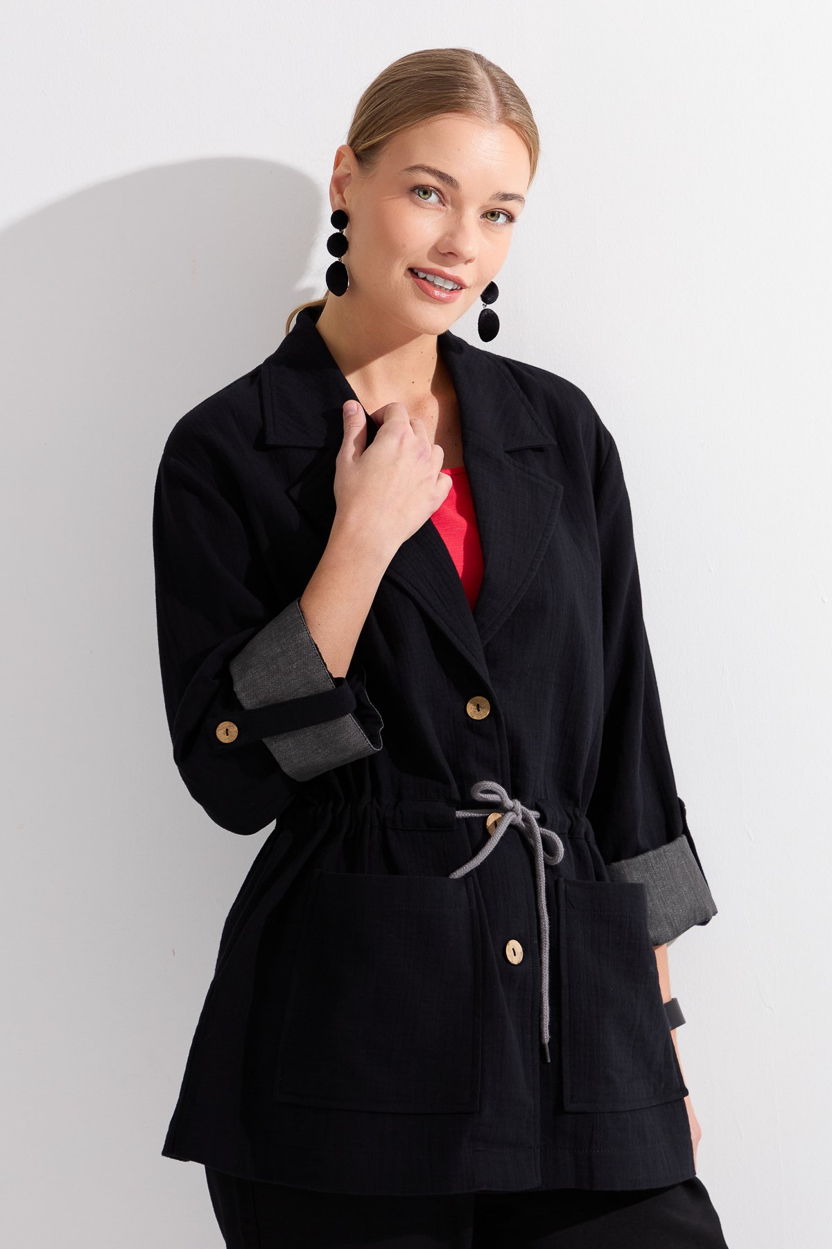 KMY24077Kadın Beli Bağlamalı %100 Pamuk Ceket Siyah