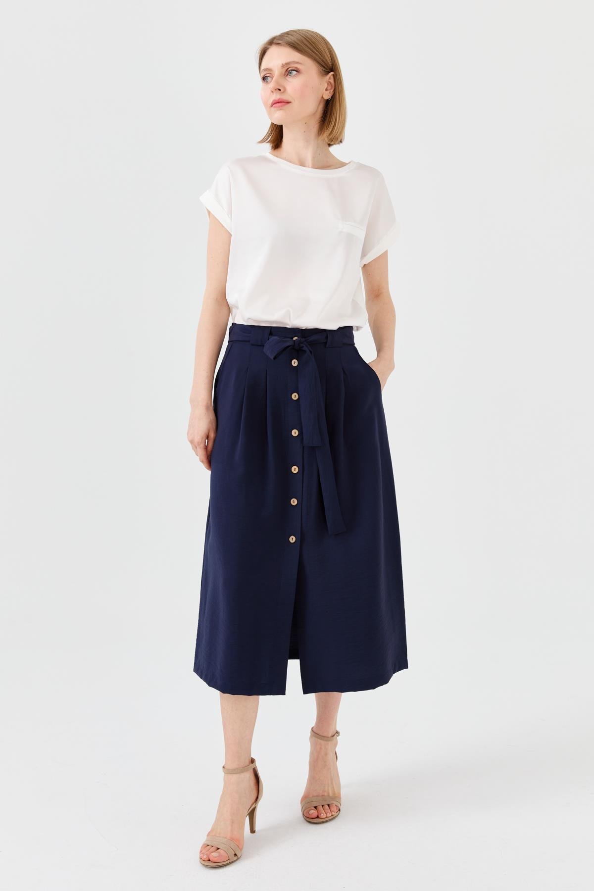 23487Kadın Beli Kuşaklı Önü Düğmeli Etek Lacivert