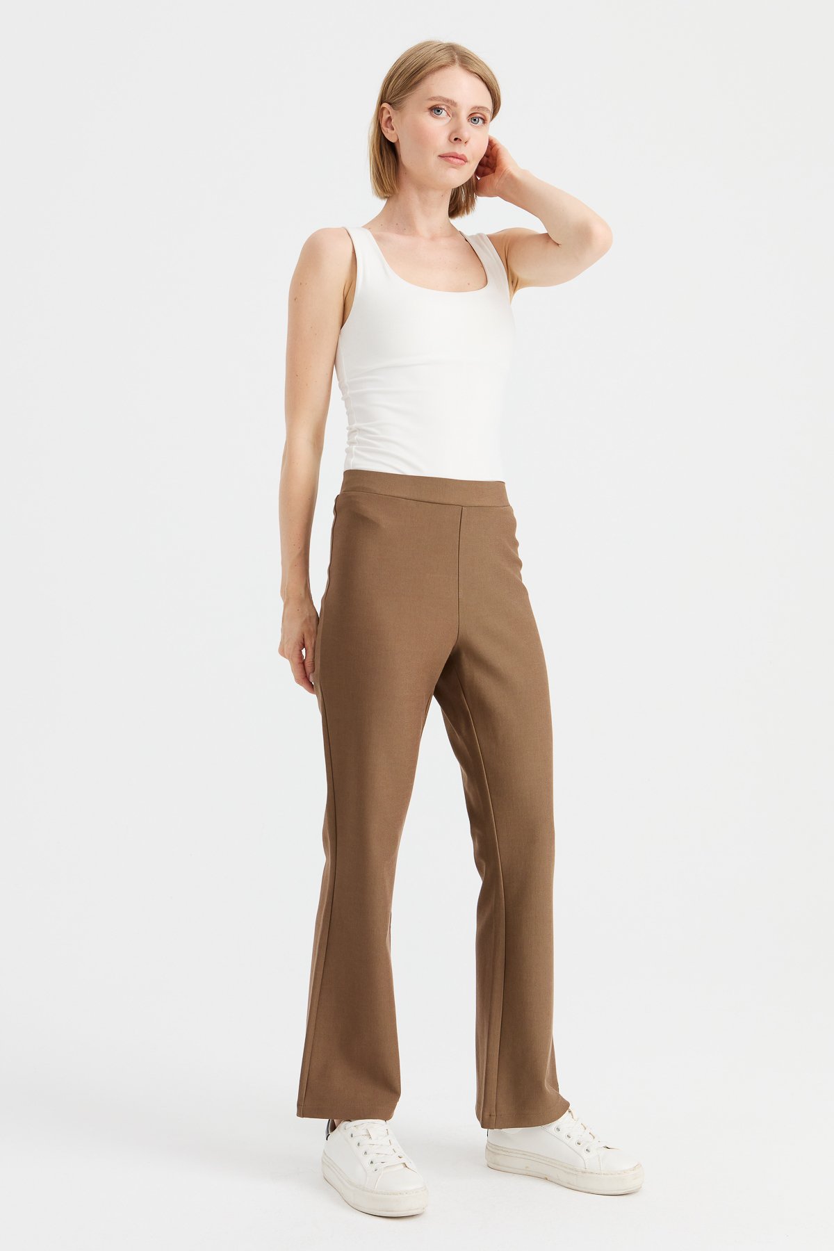 KMKPT005Kadın Beli Lastikli İspanyol Paça Tayt Pantolon Camel