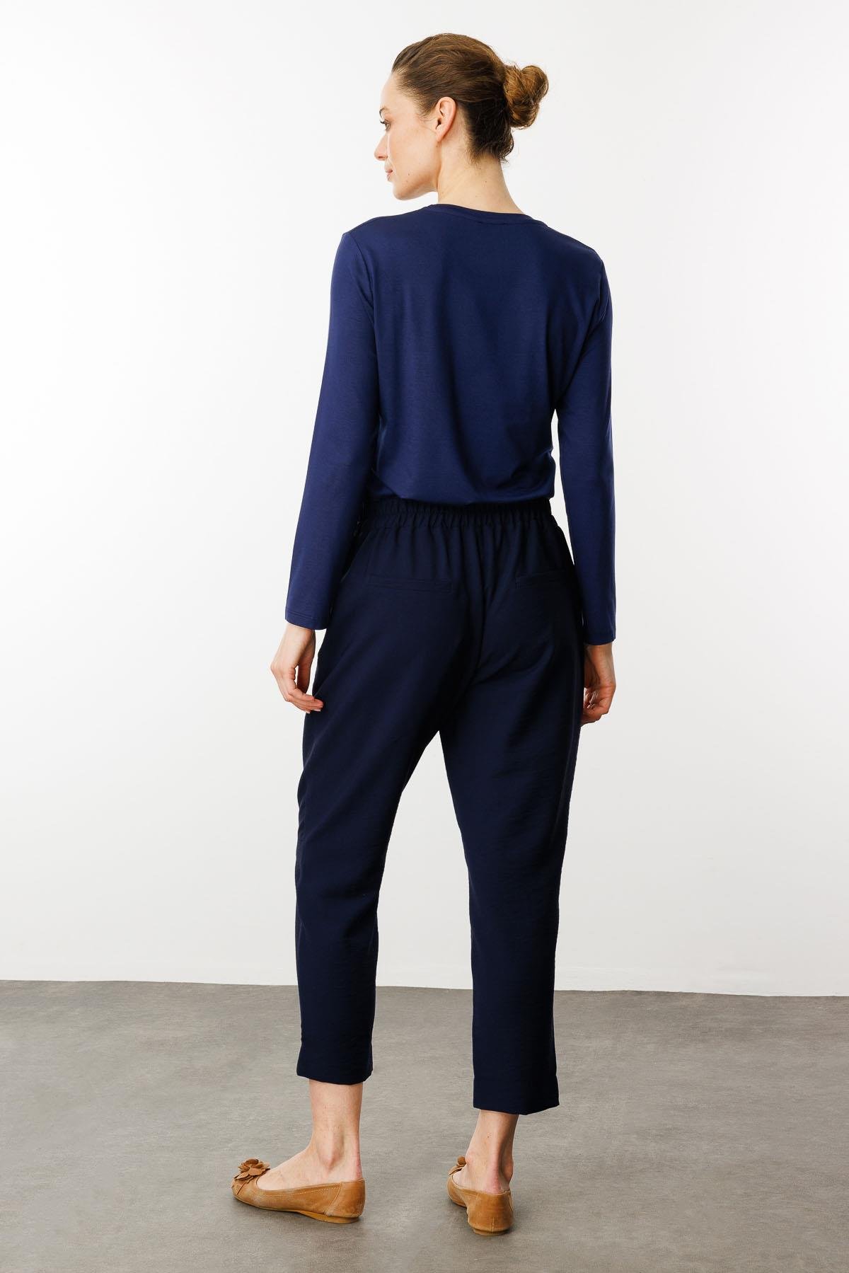 KMYPT04Kadın Beli Lastikli Yan Cepli Havuç Kesim Keten Pantolon Lacivert