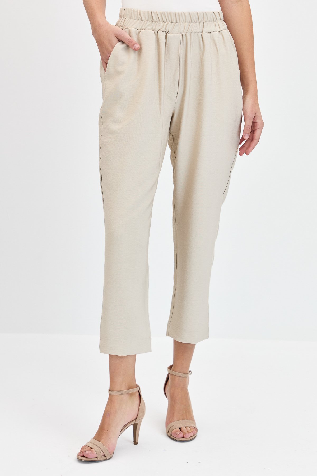 KMYPT04Kadın Beli Lastikli Yan Cepli Havuç Kesim Keten Pantolon Bej