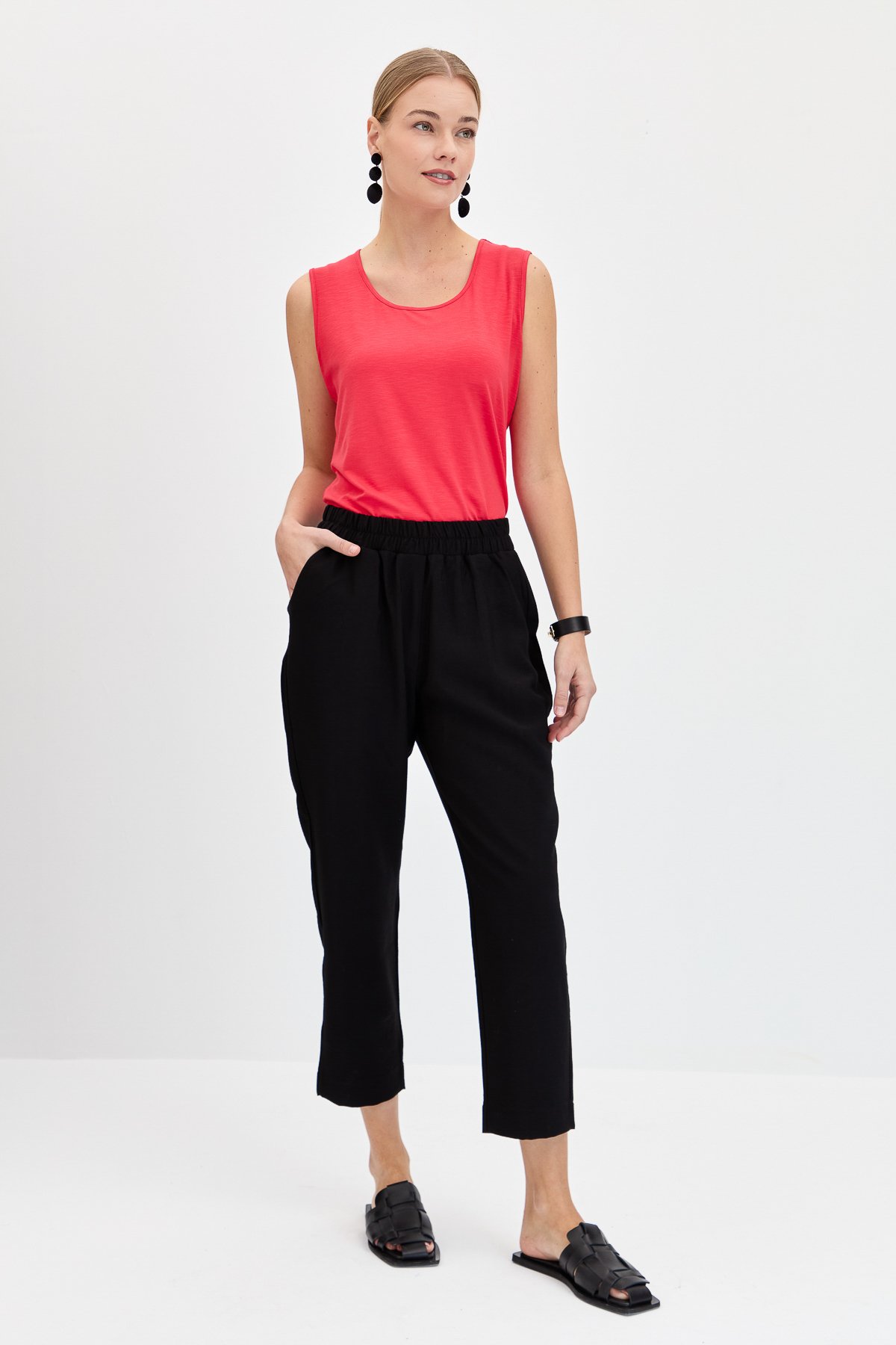 KMYPT04Kadın Beli Lastikli Yan Cepli Havuç Kesim Keten Pantolon Siyah