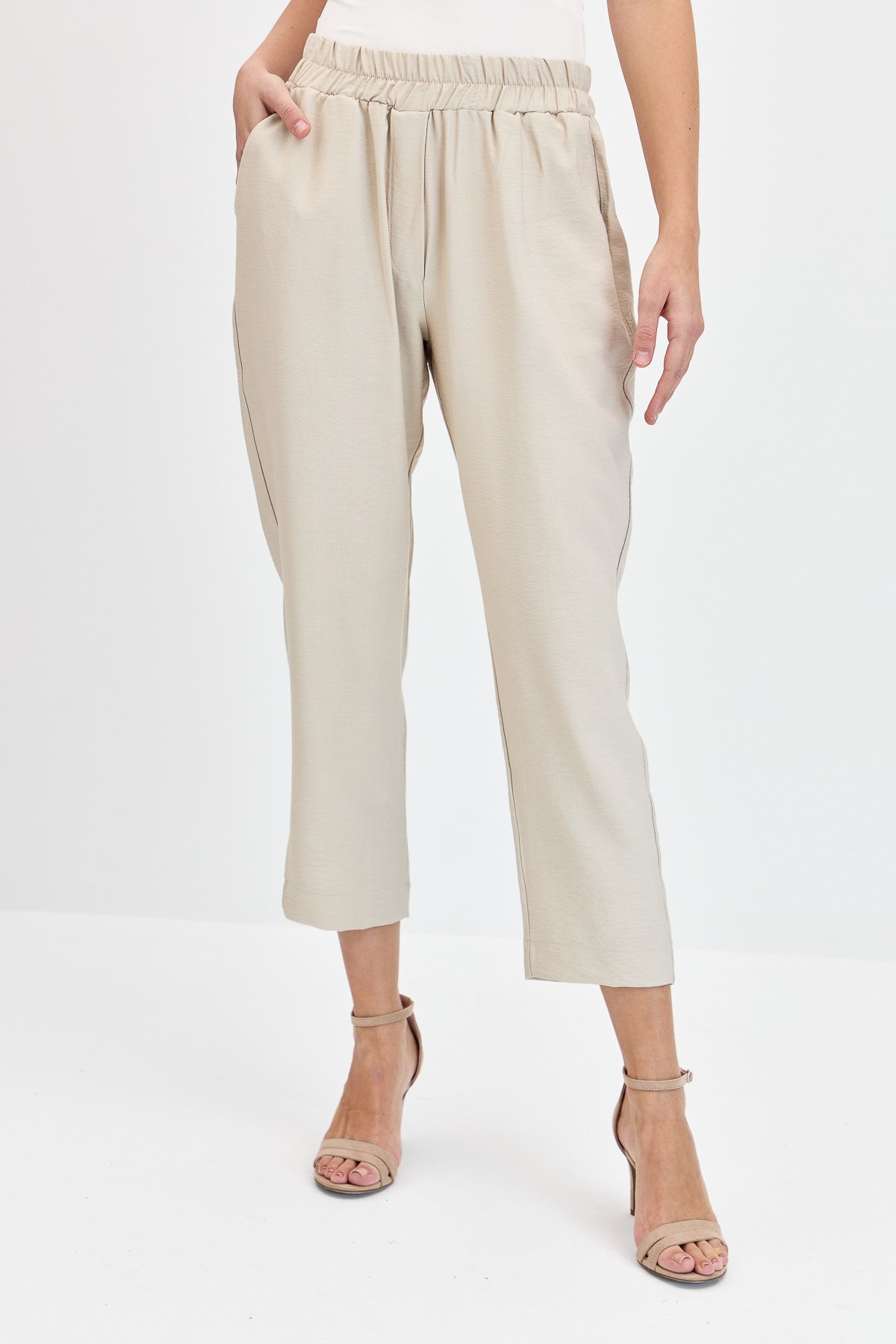 KMYPT04Kadın Beli Lastikli Yan Cepli Havuç Kesim Keten Pantolon Bej