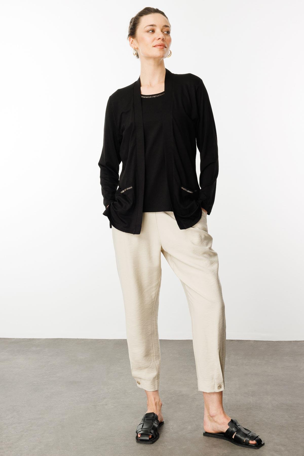 25756Kadın Cepleri Taşlı Yazlık Hırka Siyah