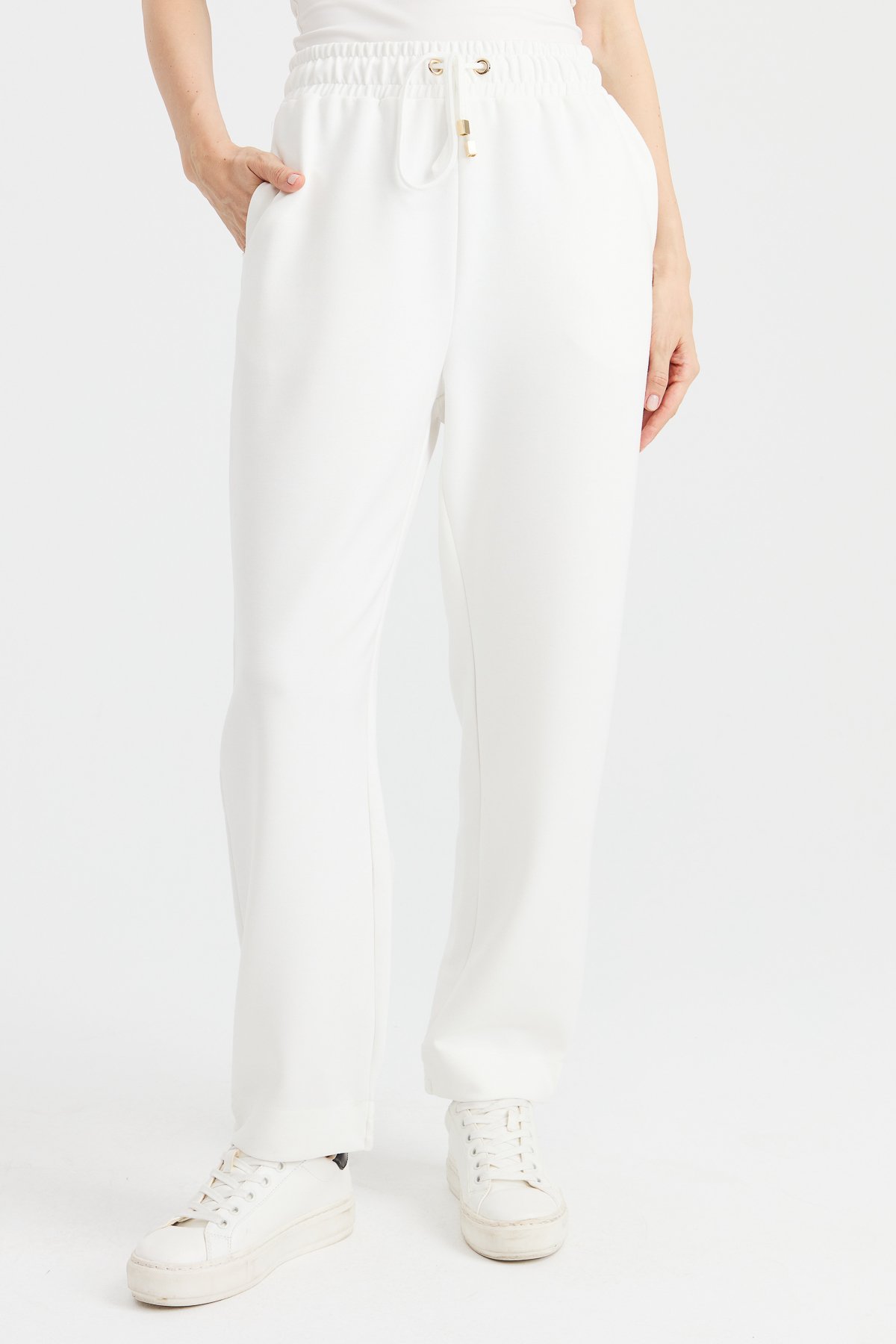 KMK23006Kadın Cepli Eşofman Pantolon Beyaz