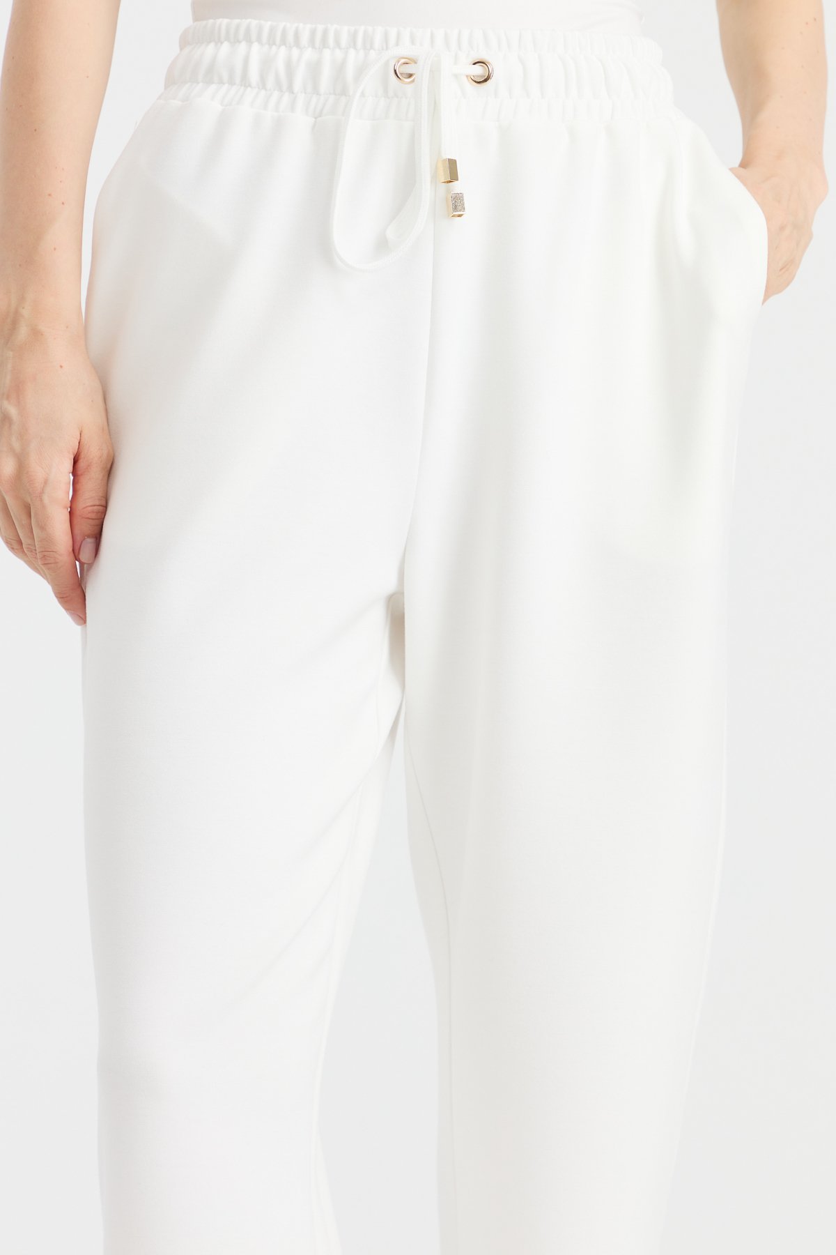 KMK23006Kadın Cepli Eşofman Pantolon Beyaz
