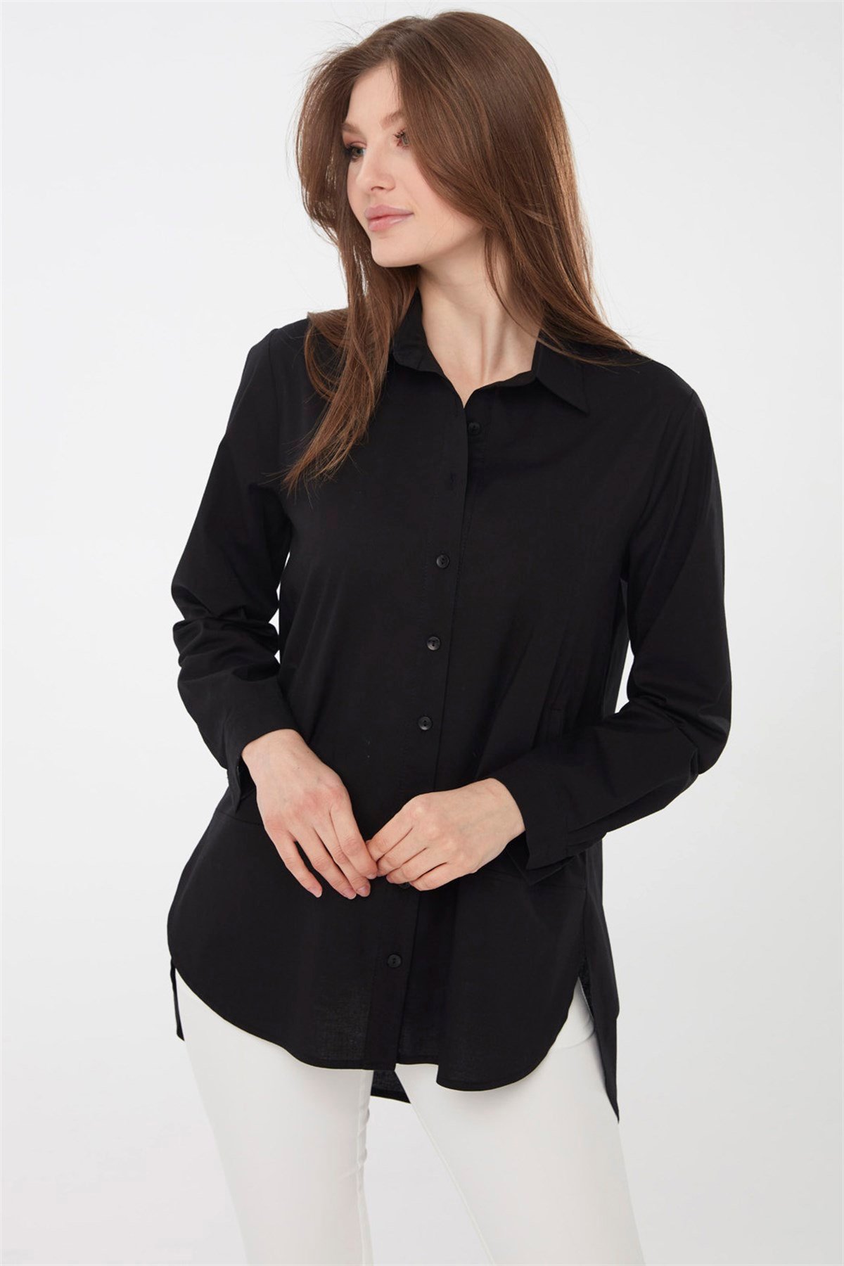 22807Kadın Cepli Koton Gömlek Siyah