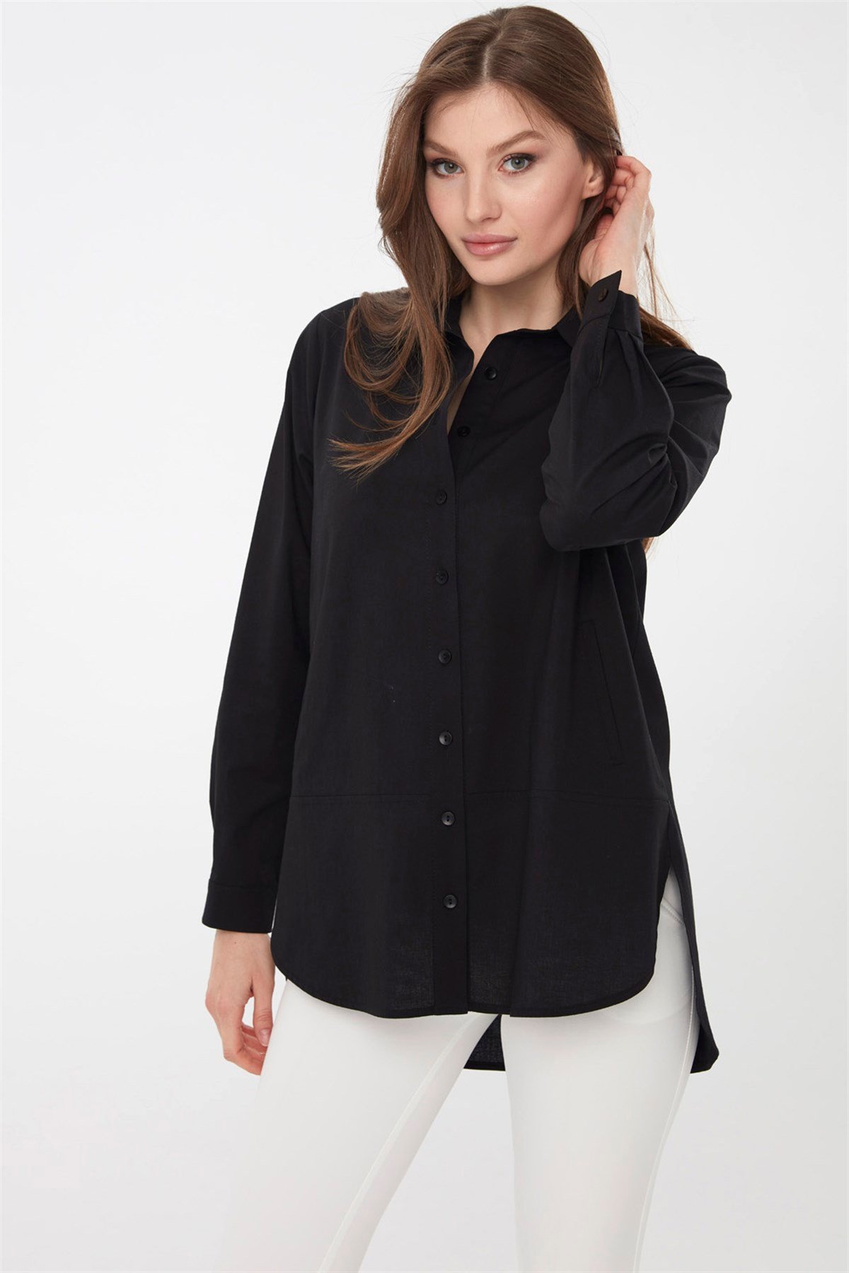 22807Kadın Cepli Koton Gömlek Siyah