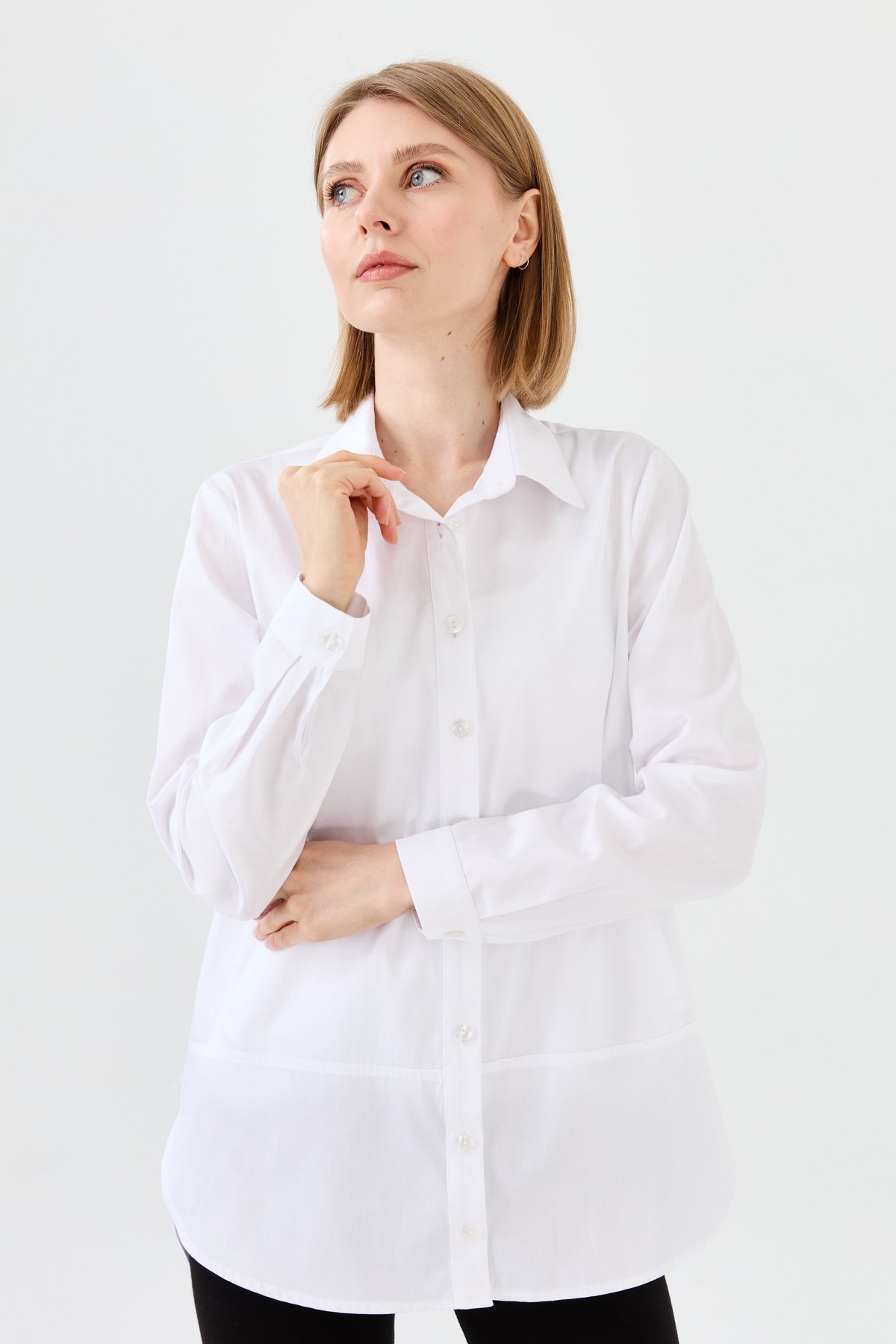 23853Kadın Cepli Saten Gömlek Beyaz