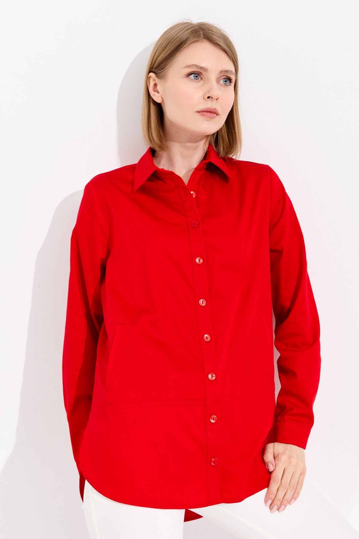 23853Kadın Cepli Saten Gömlek Kırmızı