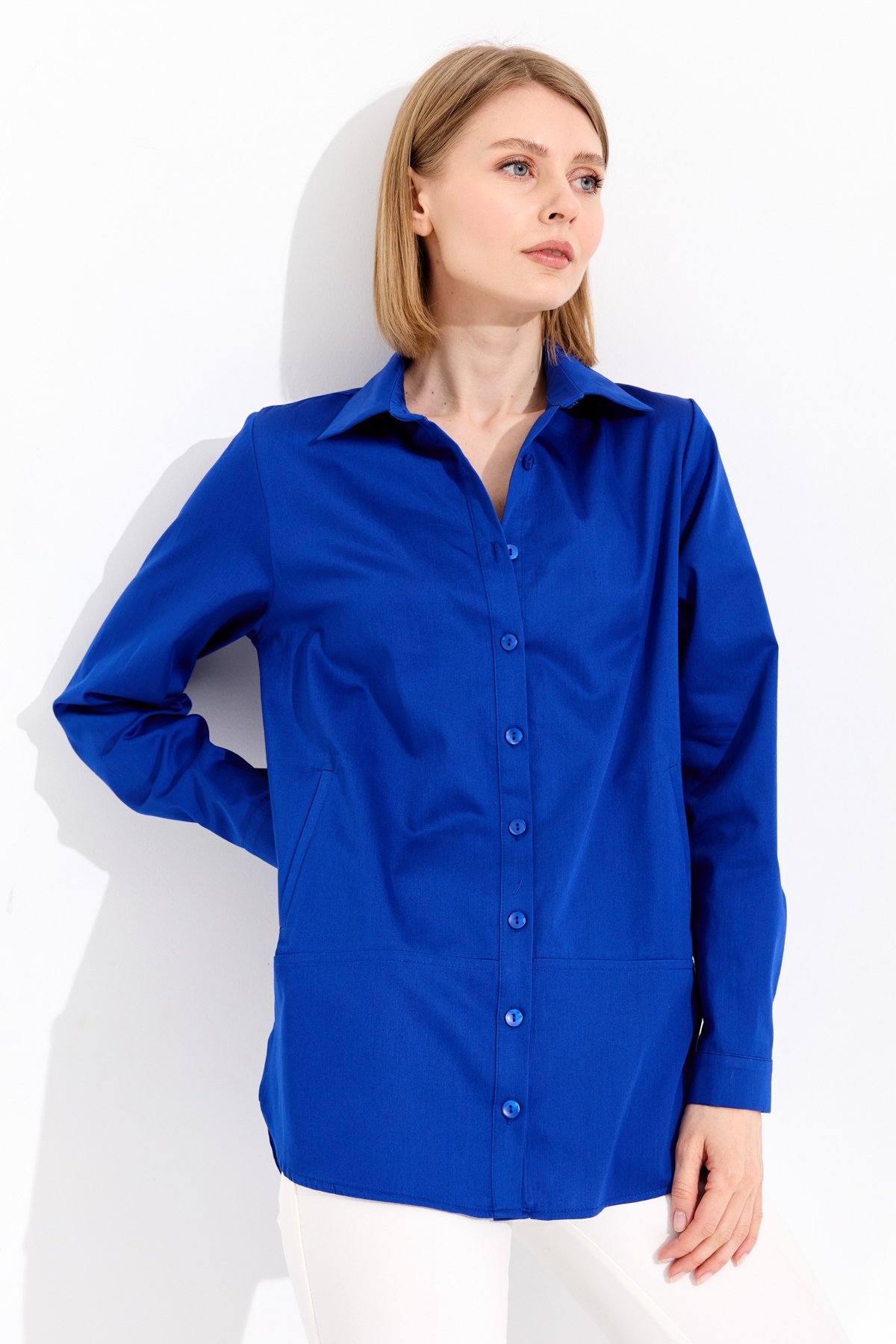 23853Kadın Cepli Saten Gömlek Saks