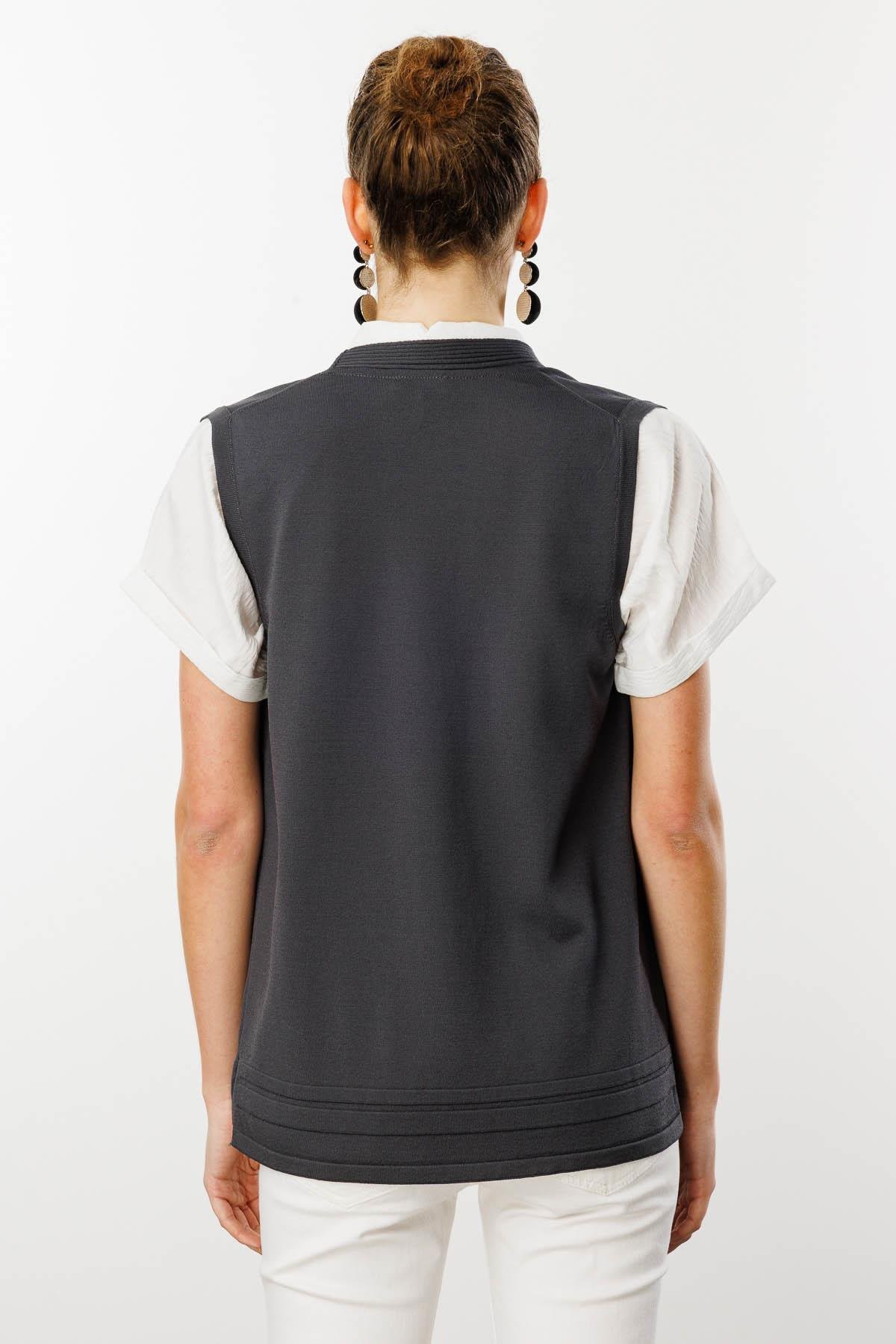 25350Kadın Cepli Yazlık Triko Yelek Gri