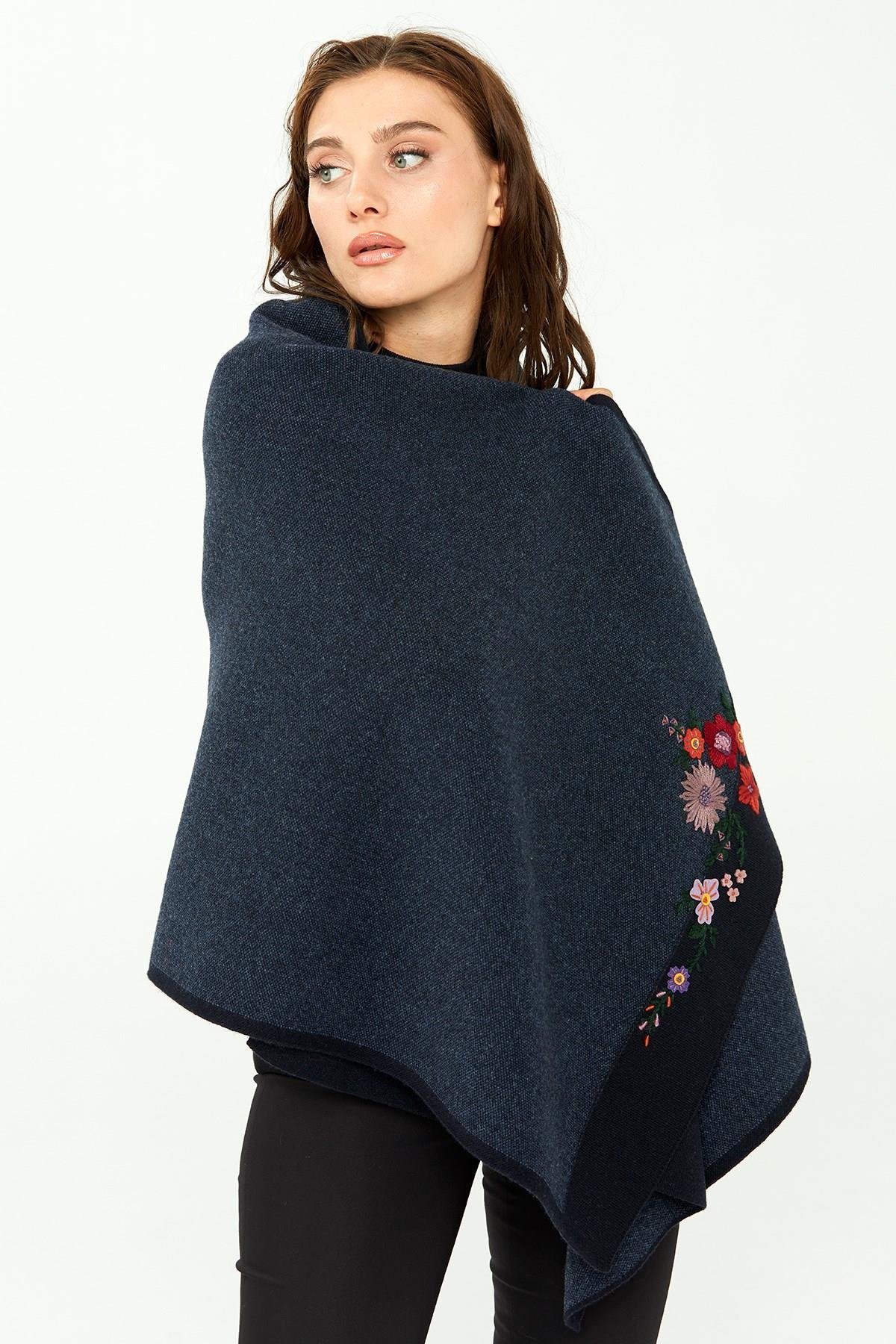23154Kadın Çiçek İşlemeli Triko Şal K.Lacivert
