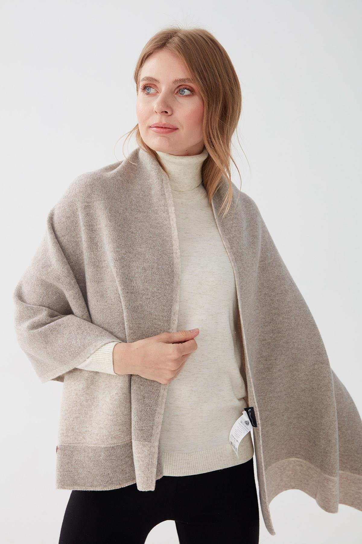 23154Kadın Çiçek İşlemeli Triko Şal V.Bej