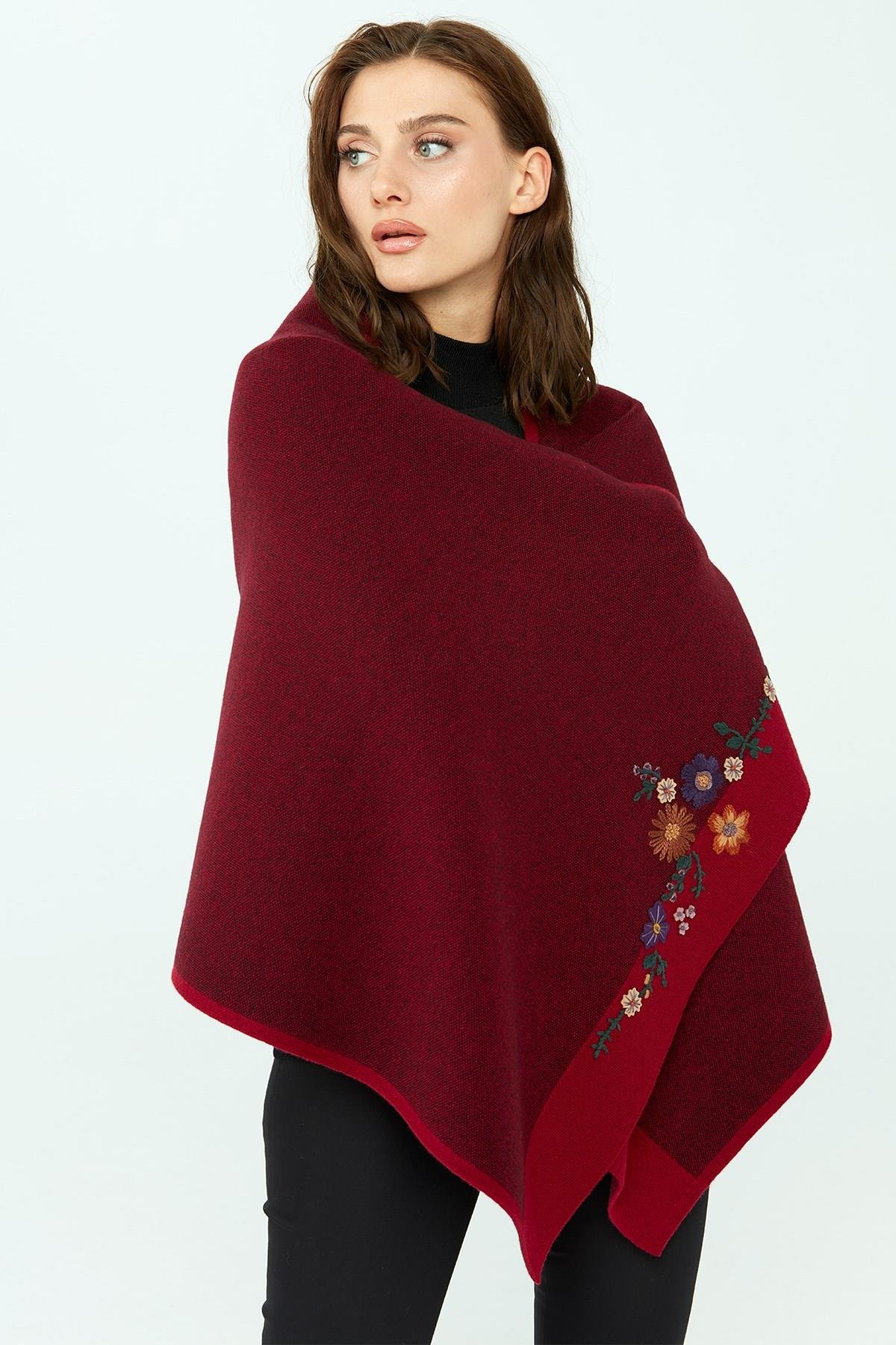 23154Kadın Çiçek İşlemeli Triko Şal V.Çürüğü