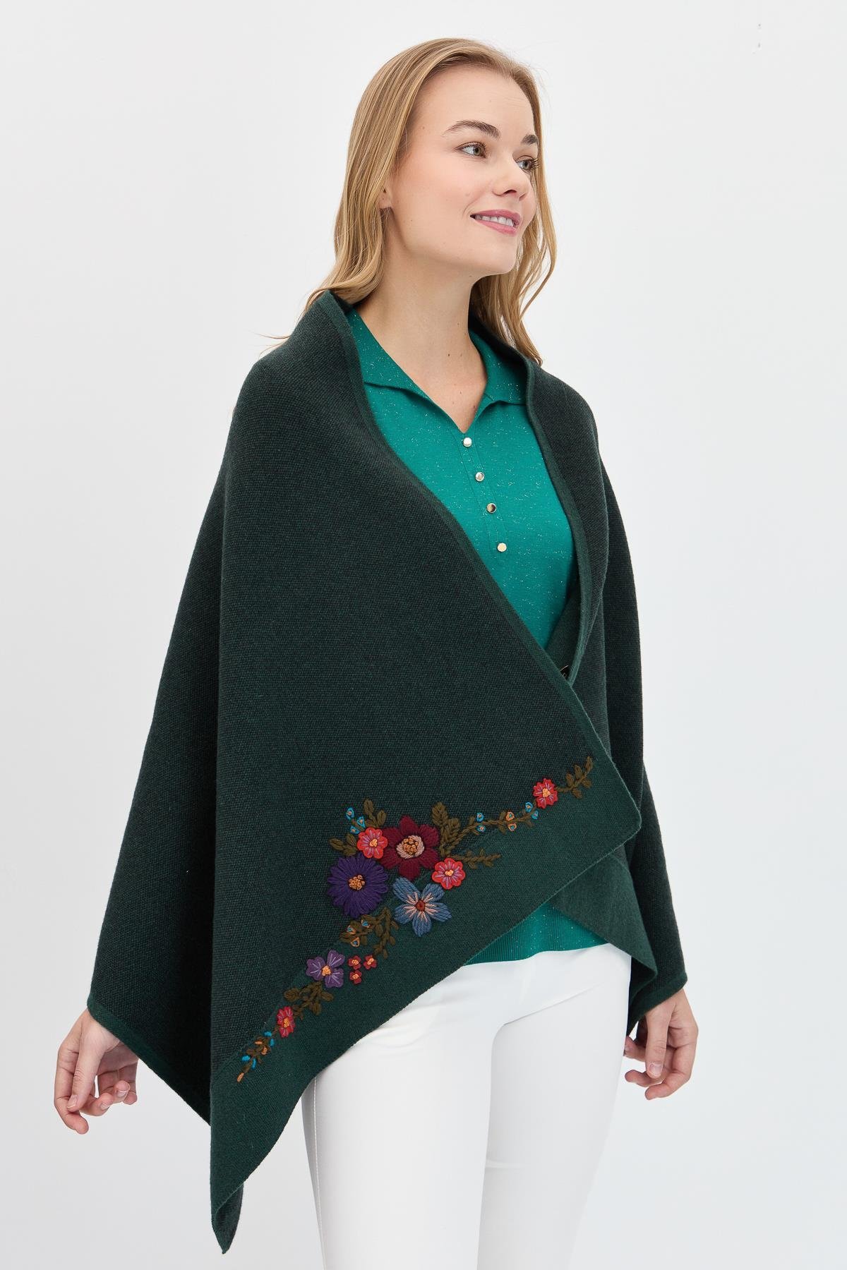 23154Kadın Çiçek İşlemeli Triko Şal Yeşil