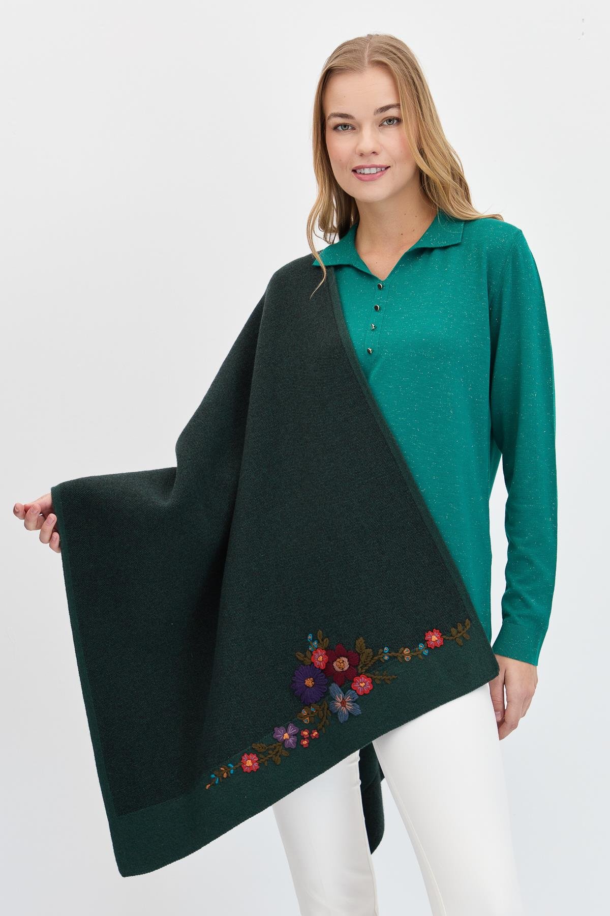 23154Kadın Çiçek İşlemeli Triko Şal Yeşil