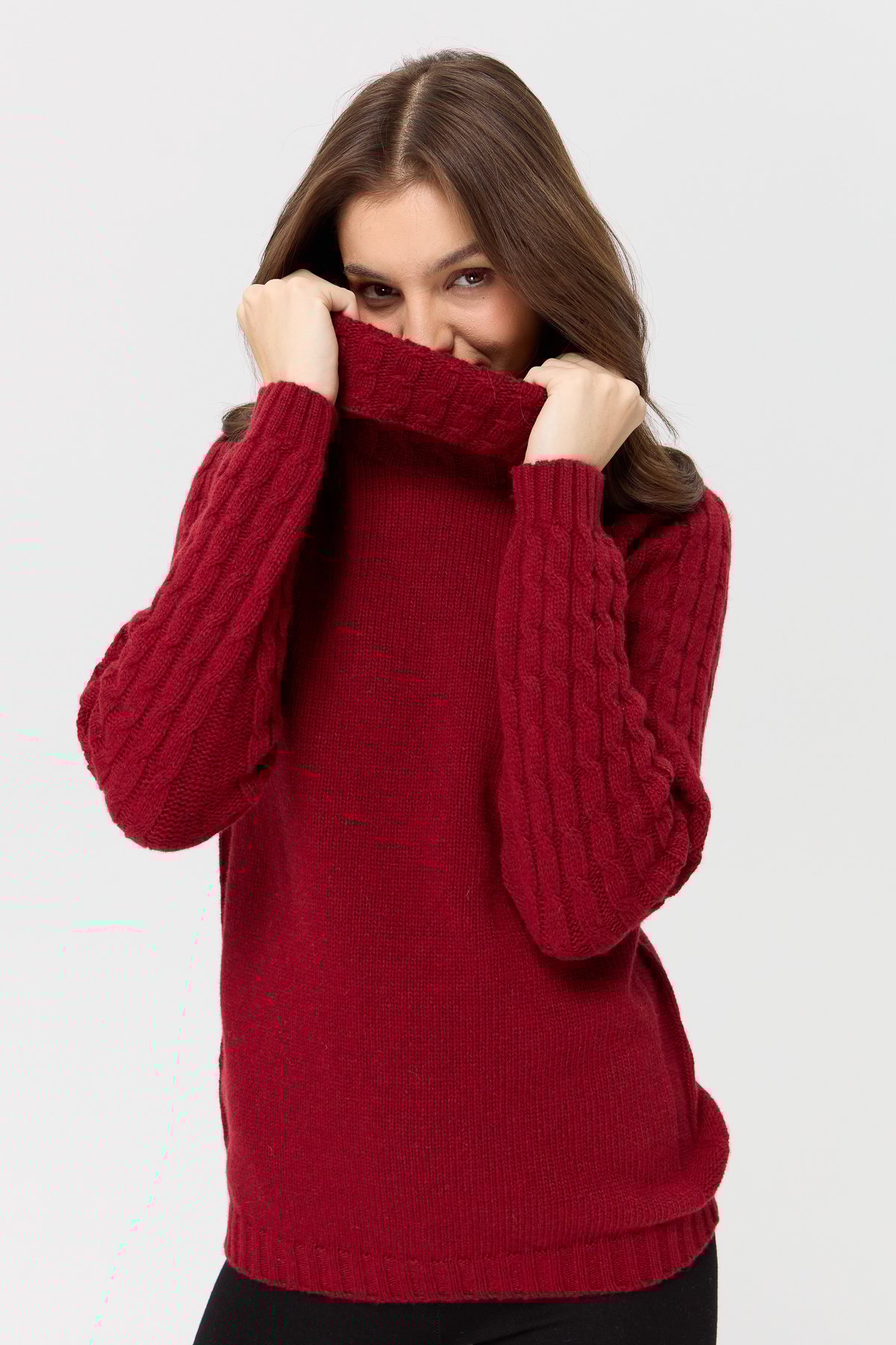 23202Женский шерстяной свитер