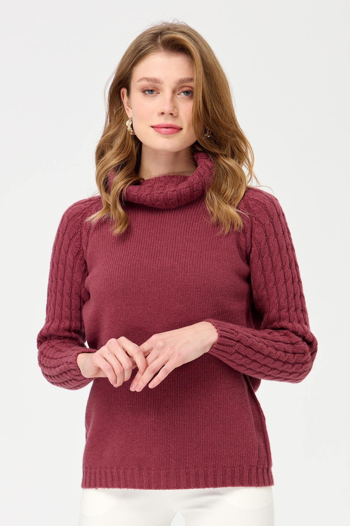 23202Kadın Degaje Yaka Kolu ve Yakası Saç Örgü Yün Kazak K.G.Kurusu