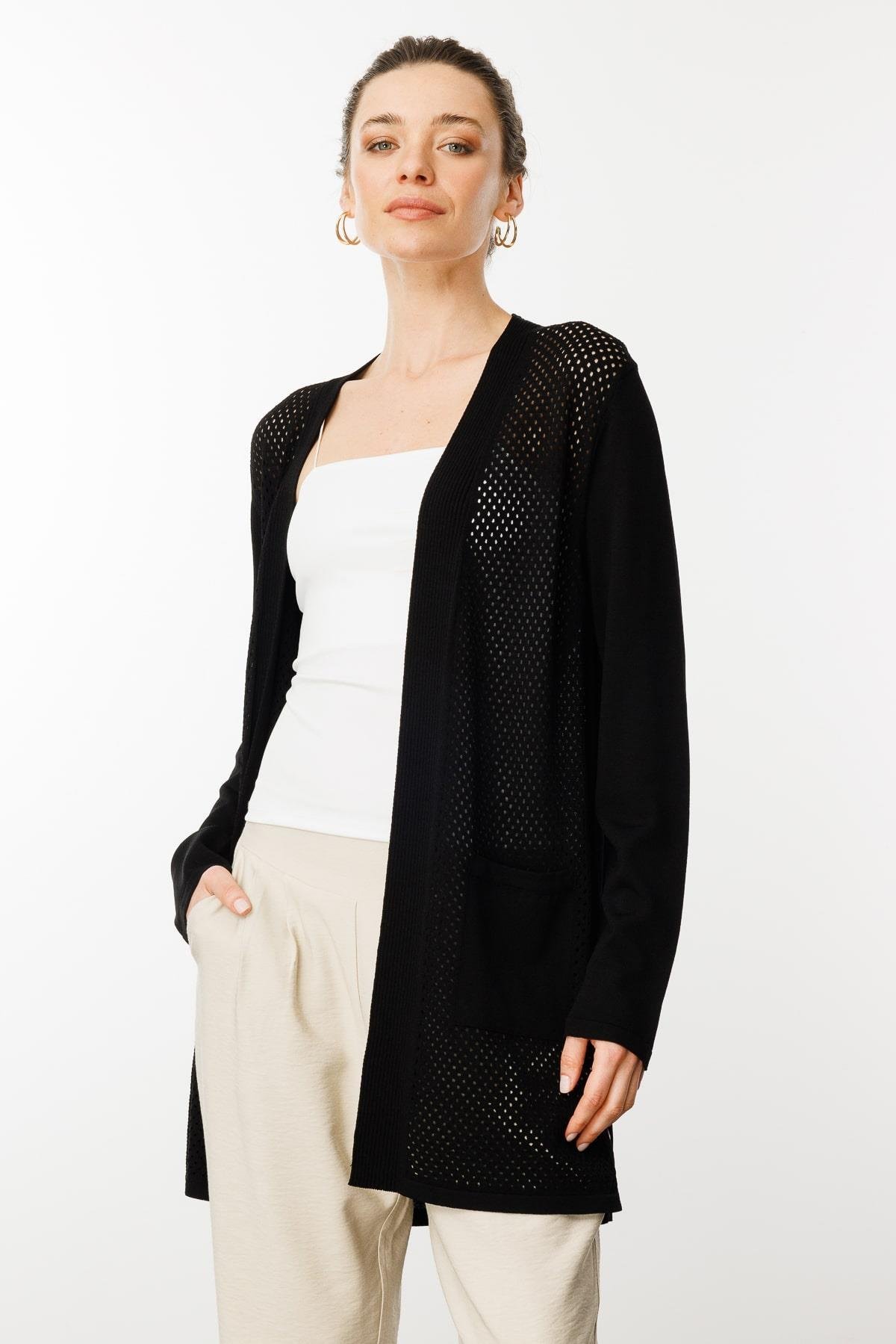 25352Kadın Delikli Araboy Yazlık Triko Hırka Siyah