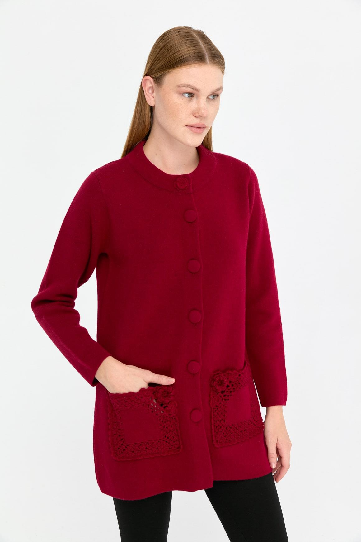 24017Kadın Dik Yaka Araboy Yün Kaban V.Çürüğü