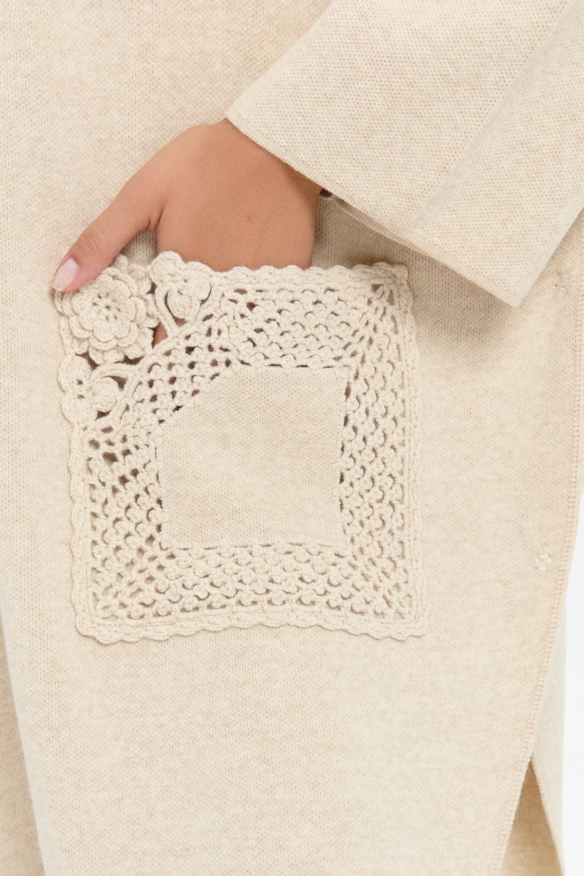 24060Kadın Dik Yaka Cebi Gül İşlemeli Fermuarlı Panço T.Melanj