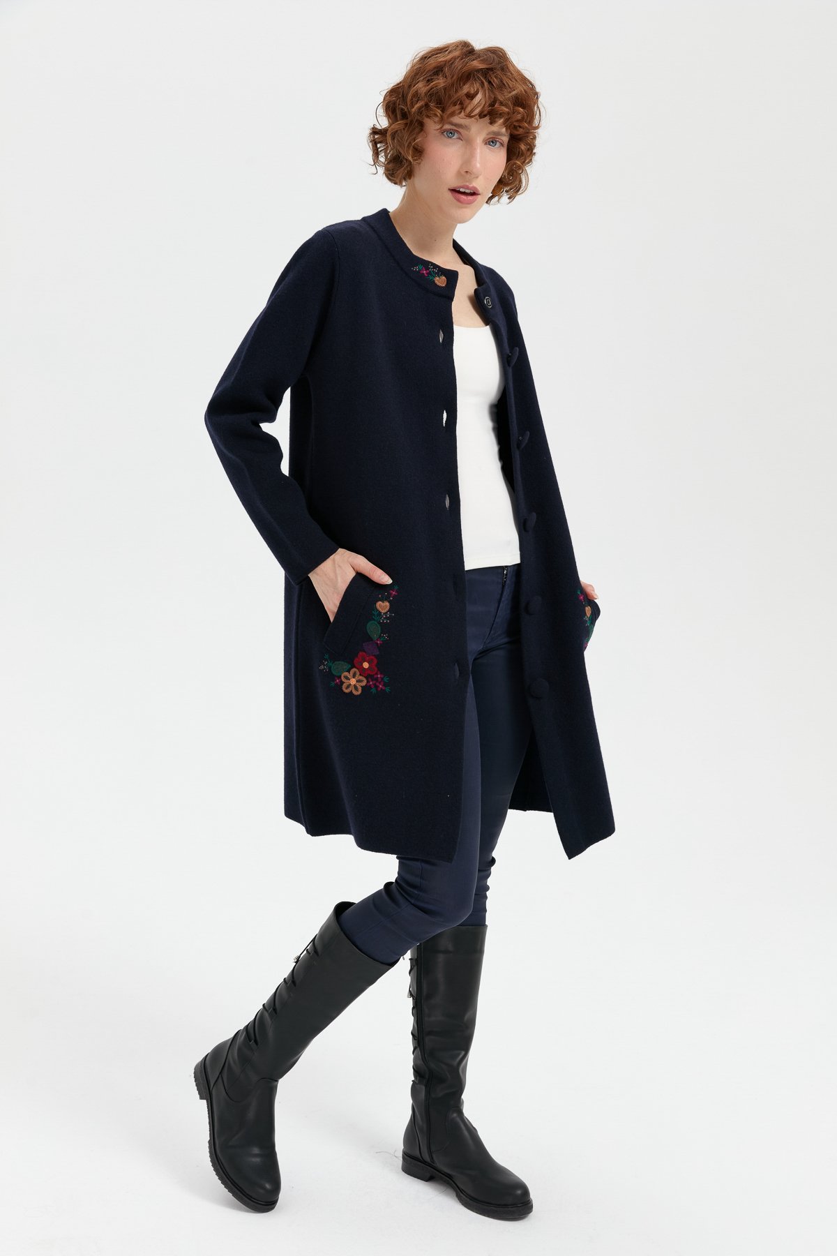 24012Kadın Dik Yaka Cebi İşlemeli Uzun Yün Kaban K.Lacivert
