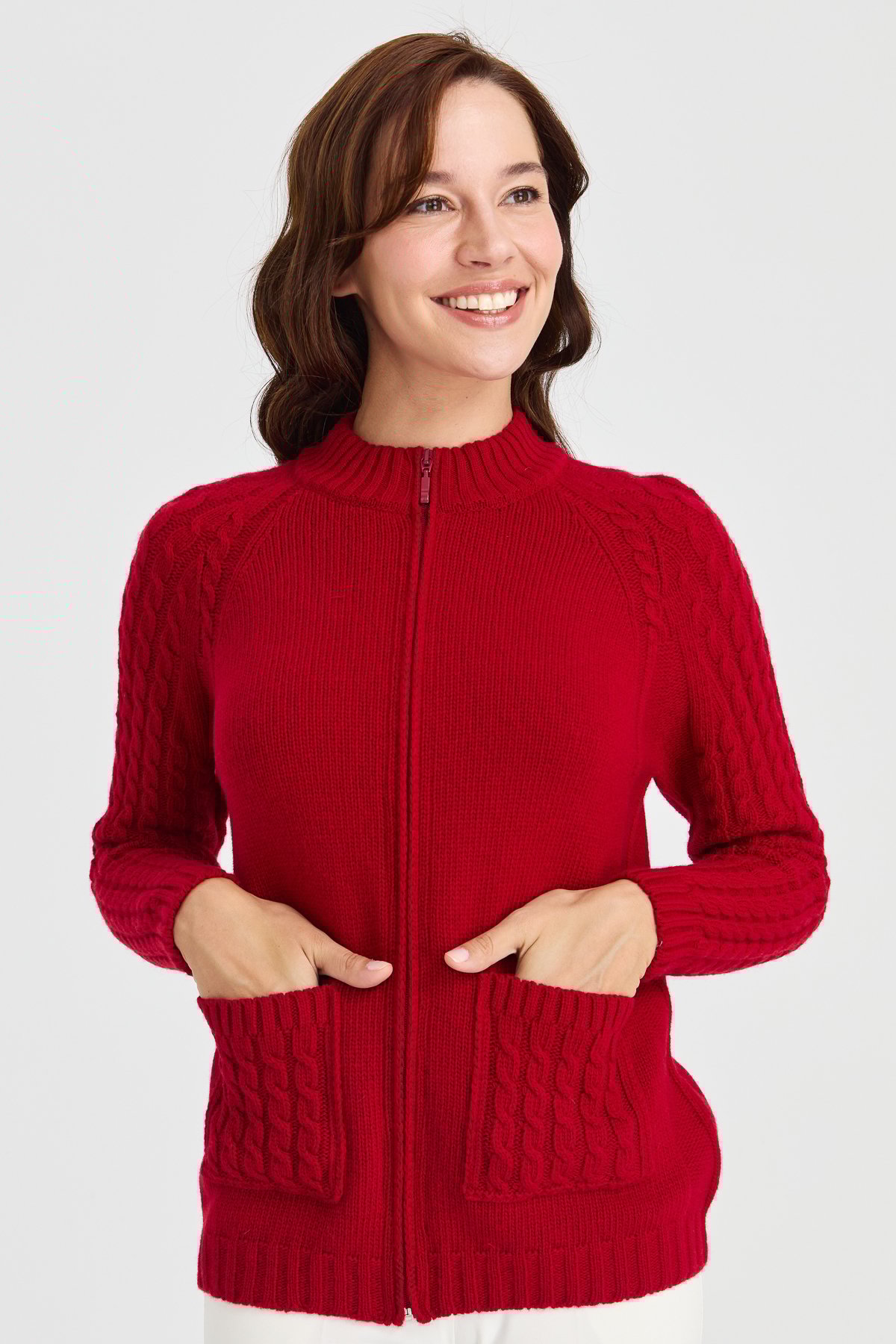 23203Kadın Dik Yaka Cebi ve Kolu Saç Örgü Yün Ceket K.Kırmızı