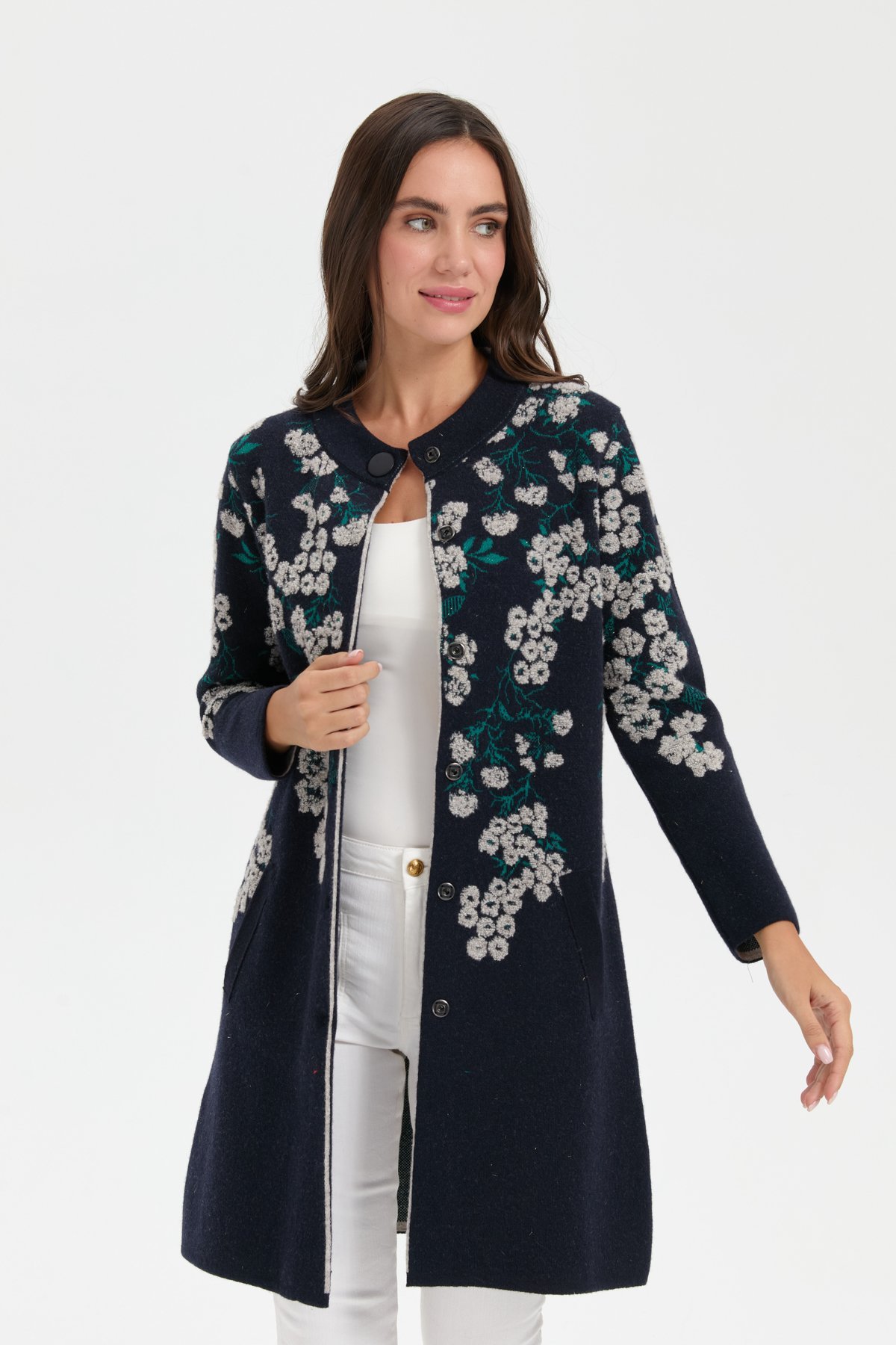 24018Kadın Dik Yaka Çiçekli Uzun Yün Kaban K.Lacivert