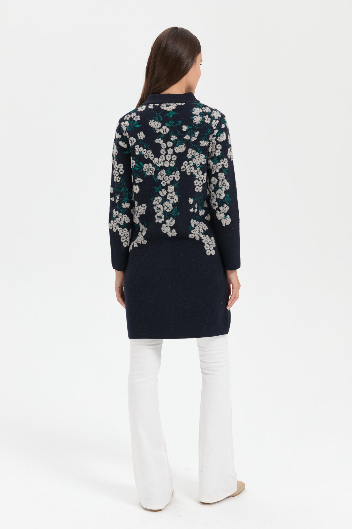24018Kadın Dik Yaka Çiçekli Uzun Yün Kaban K.Lacivert