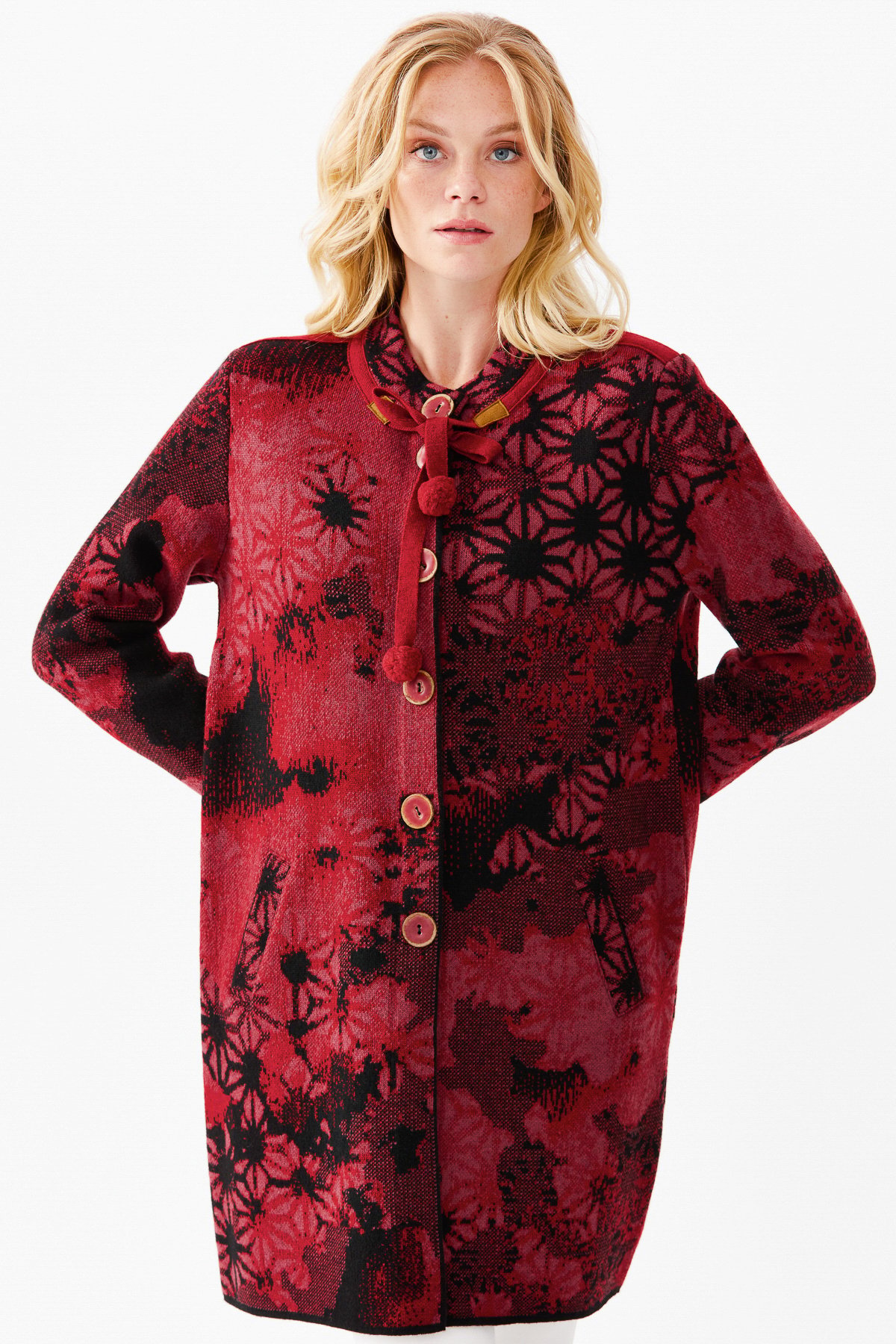 22159Women'S Long Patterned Coat With A Stand-Up Collar Red