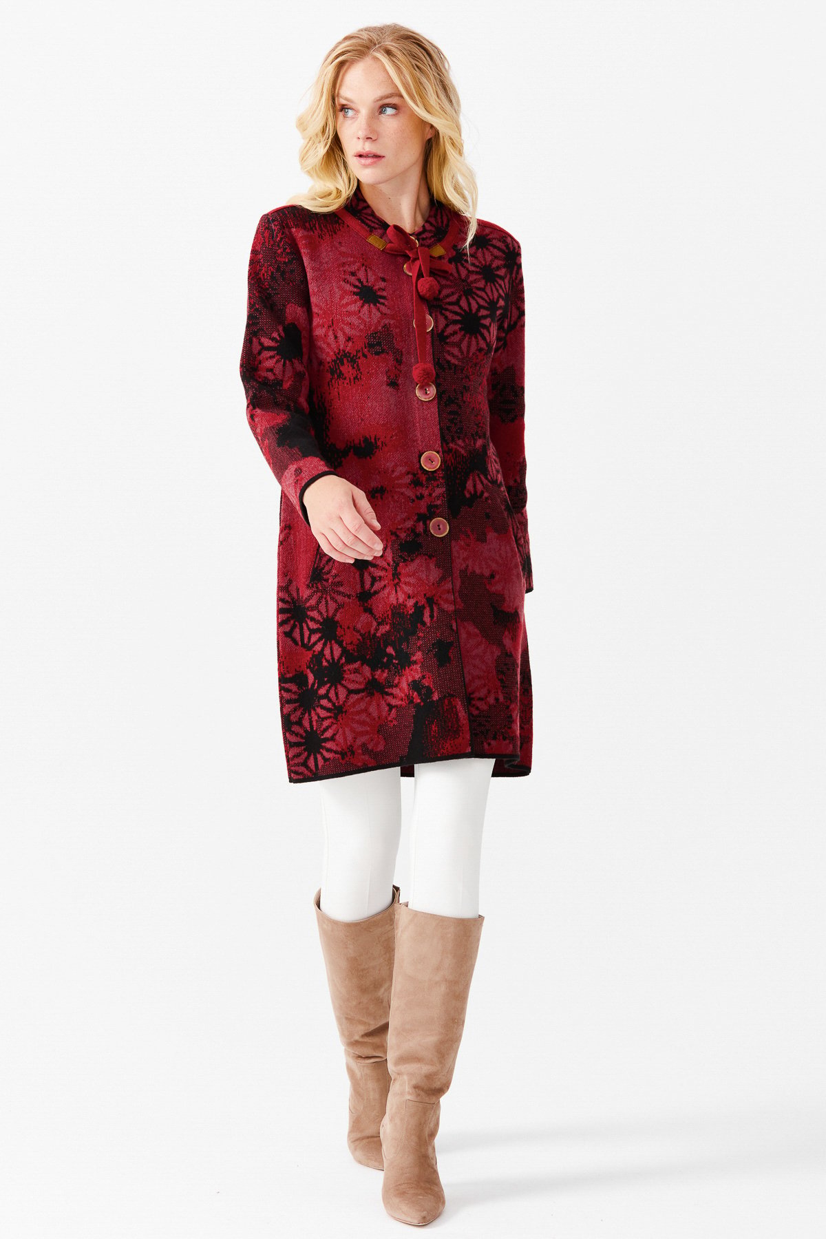 22159Women'S Long Patterned Coat With A Stand-Up Collar Red