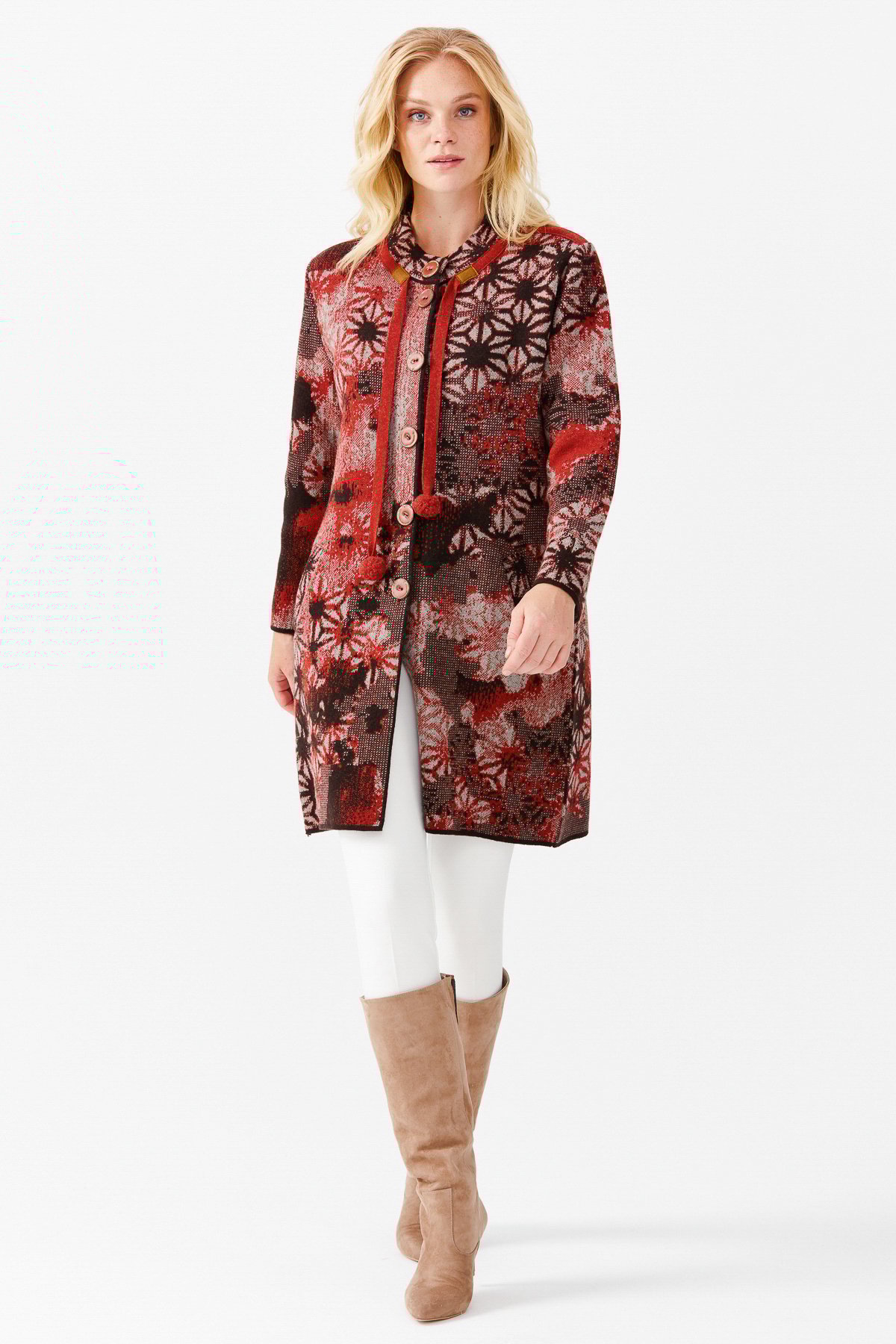 22159Женское длинное пальто с воротником-стойкой и рисунком, кирпичного цвета