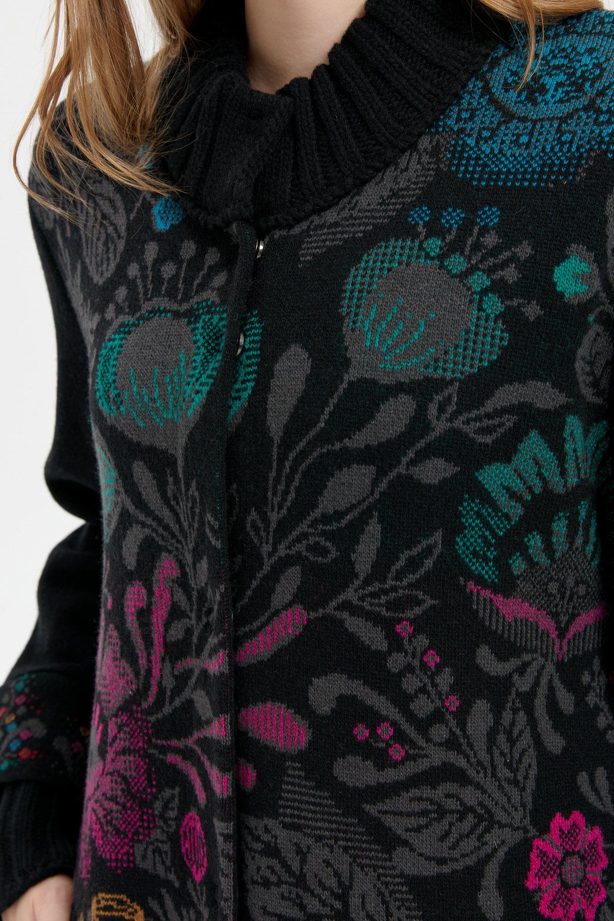 24051Kadın Dik Yaka Önü Renkli Çiçekli Uzun Yün Kaban Siyah