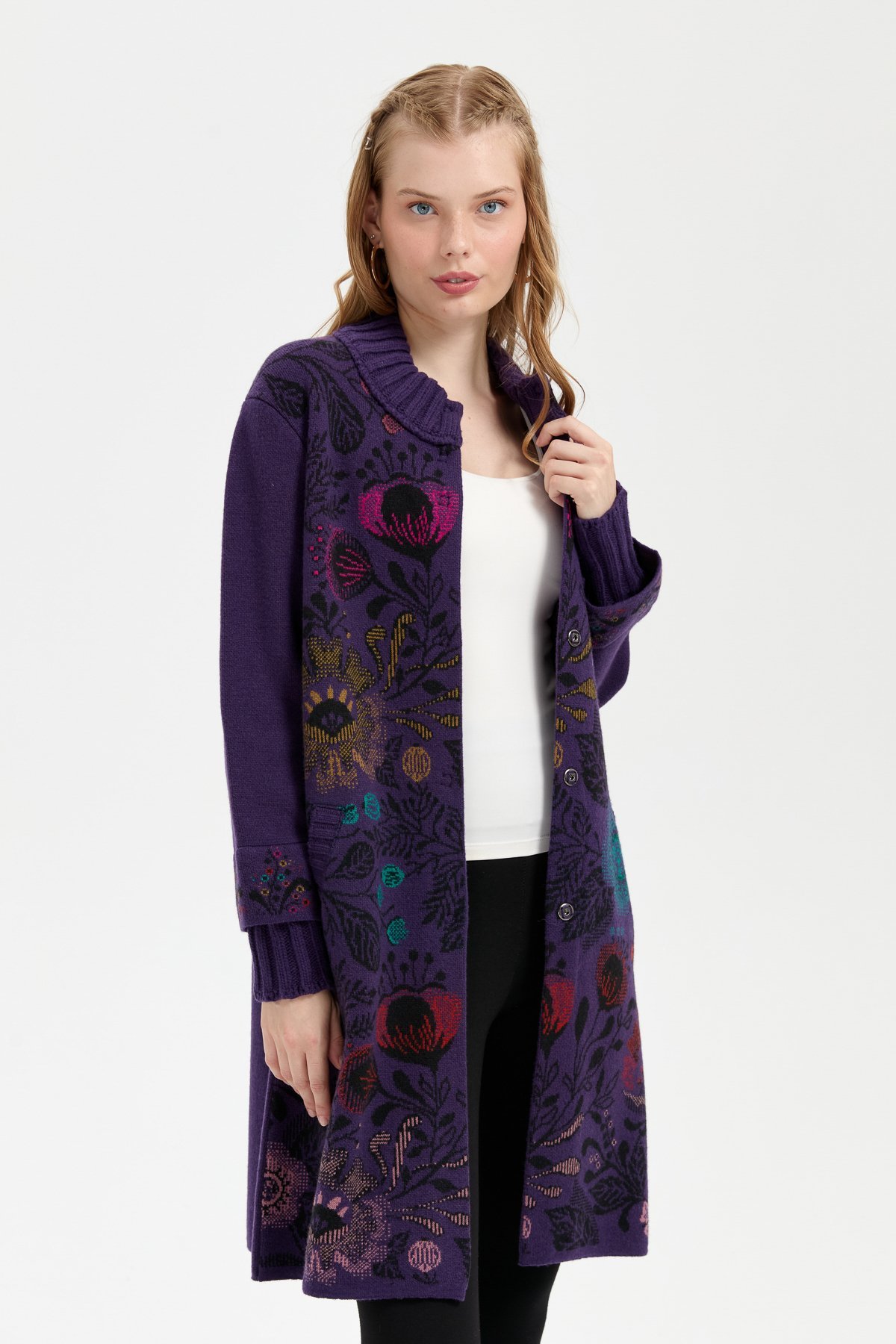 24051Kadın Dik Yaka Önü Renkli Çiçekli Uzun Yün Kaban K.Mor