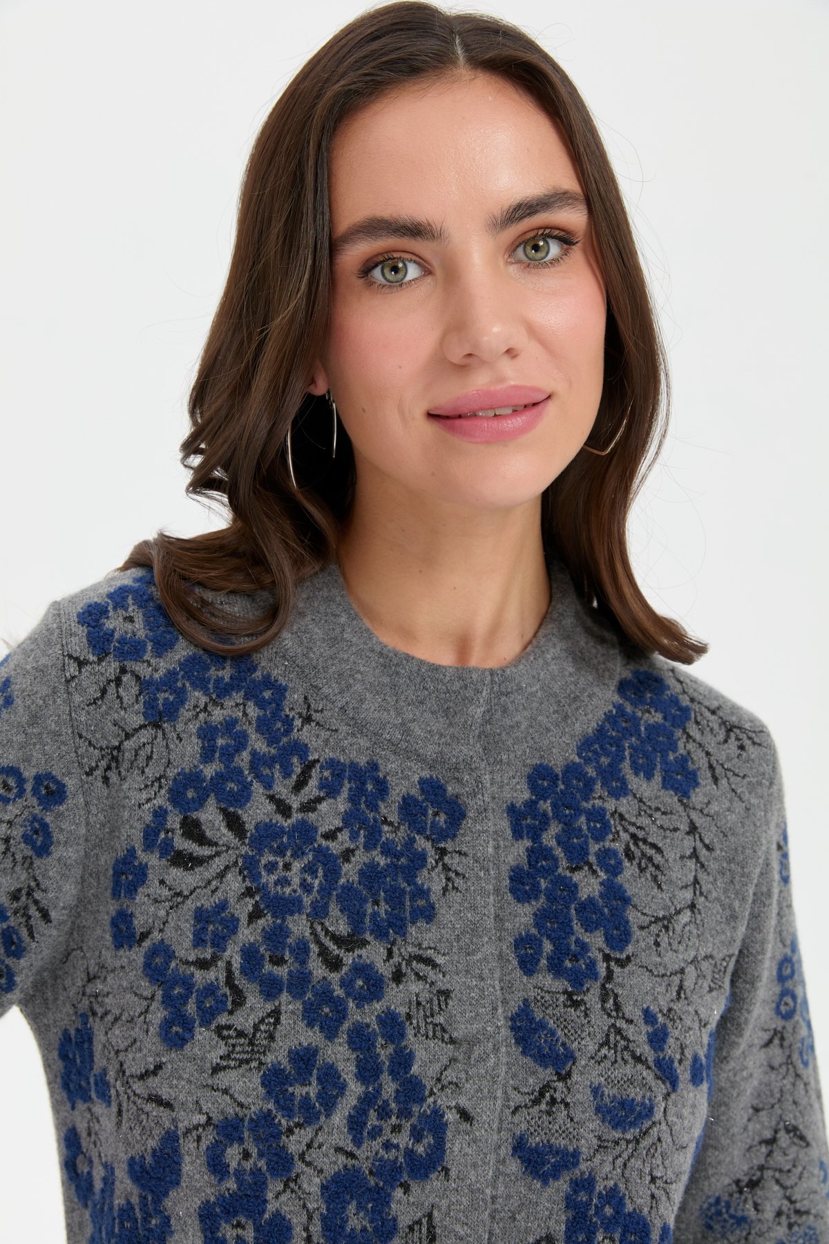 24019Kadın Dik Yaka Pıtırcık Çiçekli Yün Ceket Füme