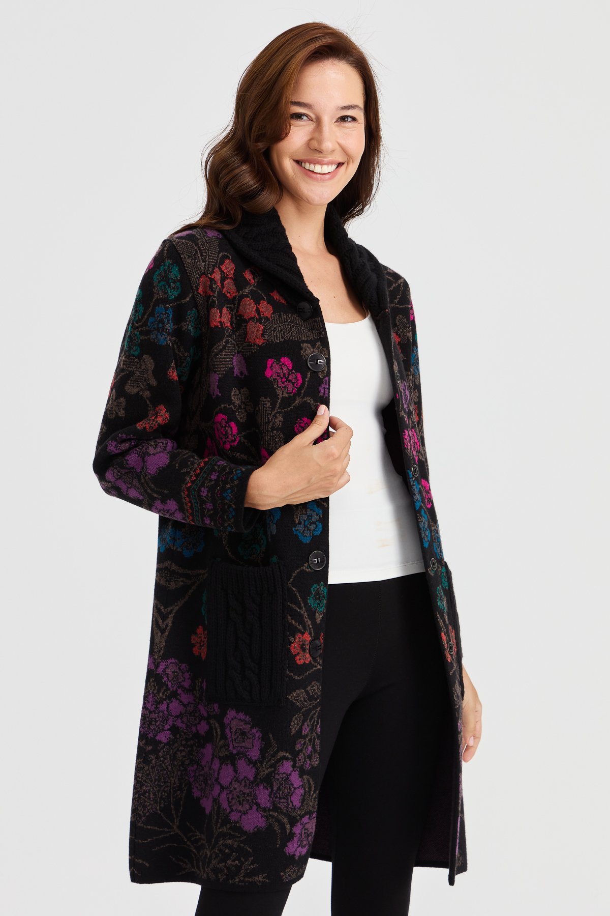 23018Kadın Dik Yaka Sarmaşık Çiçekli Uzun Yün Kaban Siyah