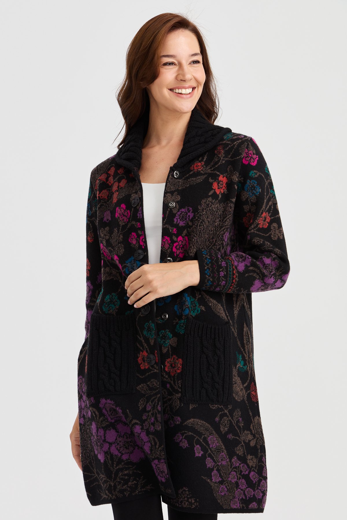 23018Kadın Dik Yaka Sarmaşık Çiçekli Uzun Yün Kaban Siyah