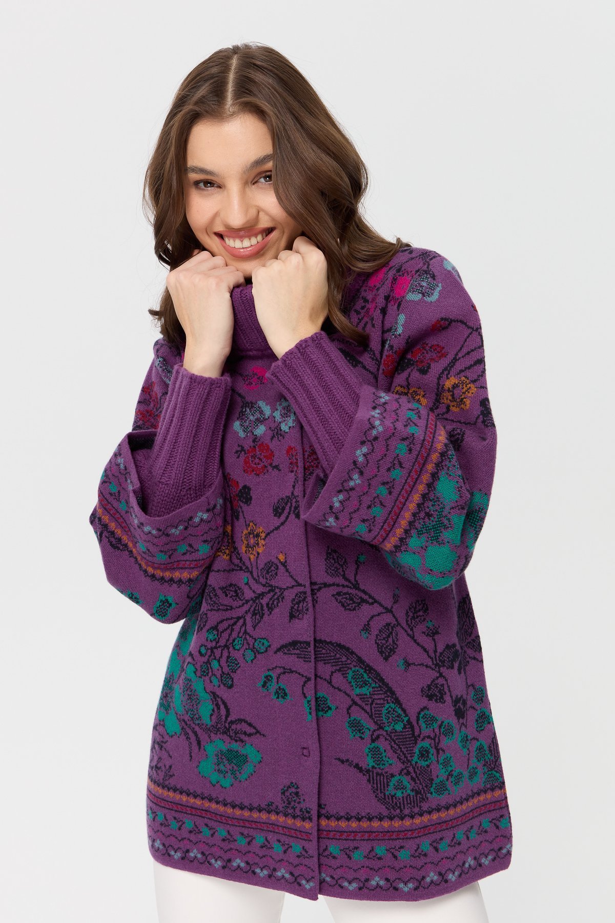 23017Kadın Dik Yaka Sarmaşık Çiçekli Yün Kaban A.Mor