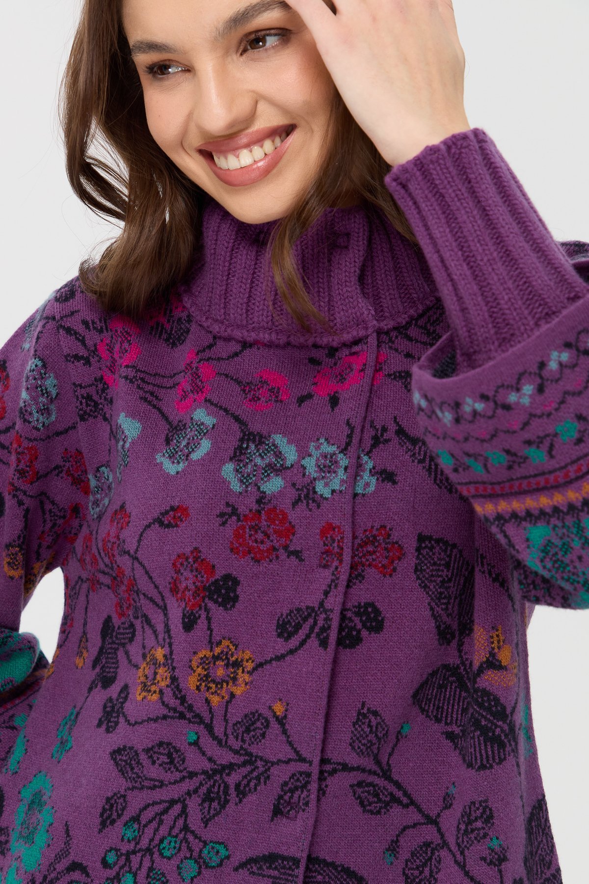 23017Kadın Dik Yaka Sarmaşık Çiçekli Yün Kaban A.Mor
