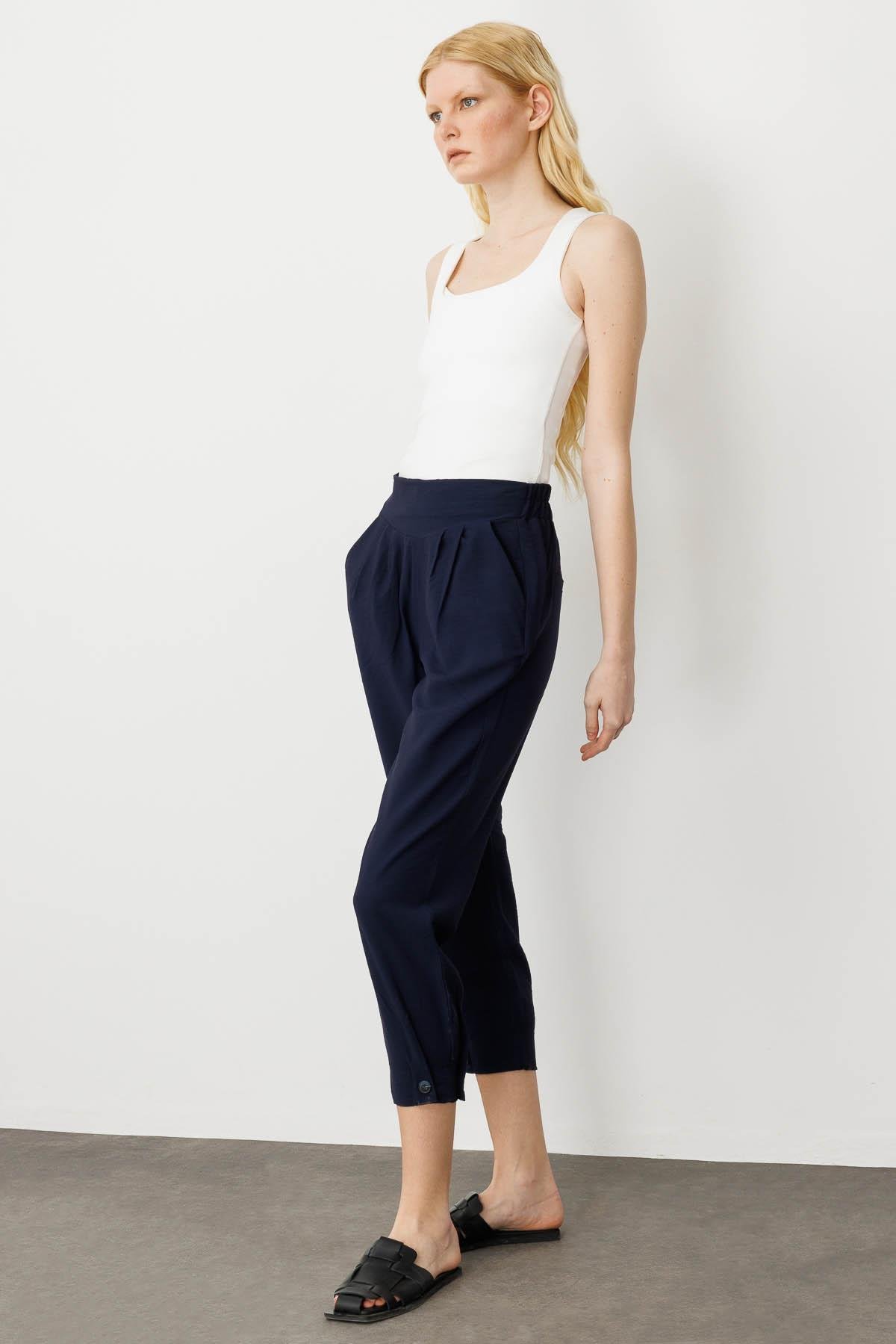 KMYPT01Kadın Geniş Kemerli Paçası Düğmeli Keten Pantolon Lacivert