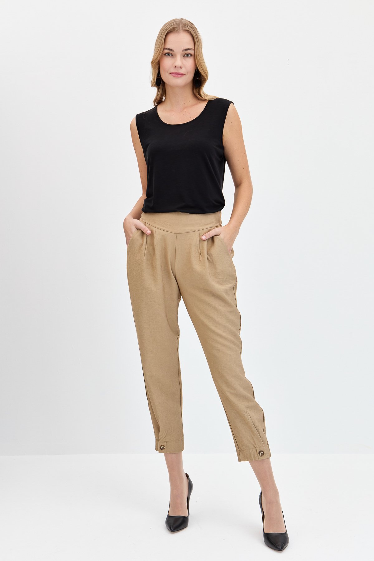 KMYPT01Kadın Geniş Kemerli Paçası Düğmeli Keten Pantolon Camel