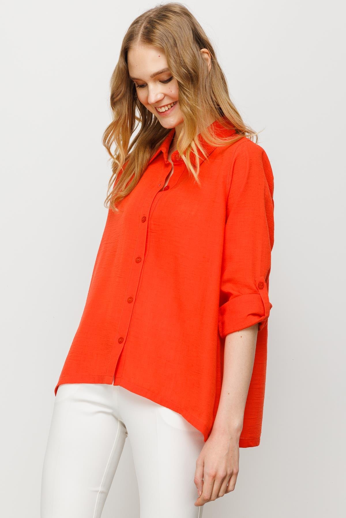 23773Kadın Geniş Kesim Düz Keten Gömlek Oranj