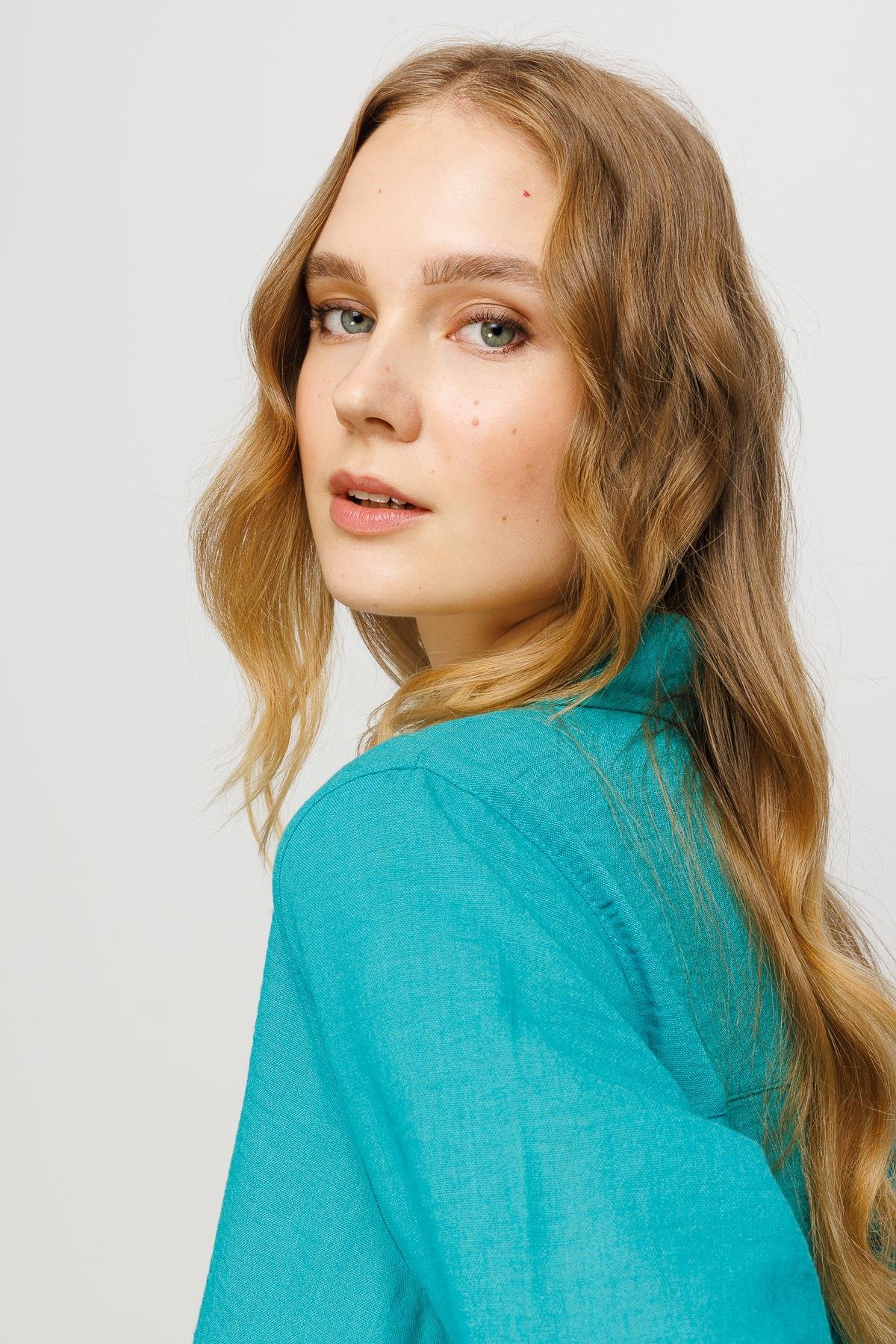 23773Kadın Geniş Kesim Düz Keten Gömlek Yeşil