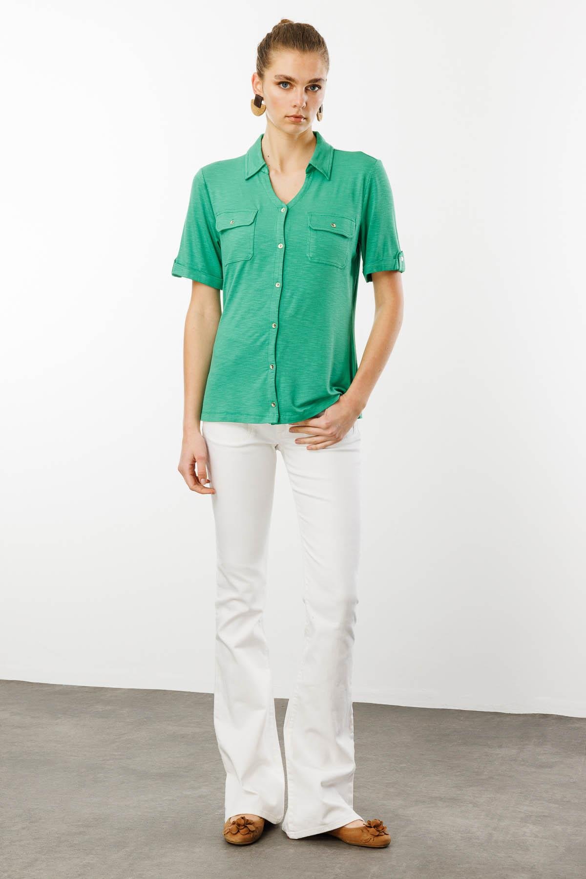 25831Kadın Göğsü Cepli Penye Gömlek Yeşil