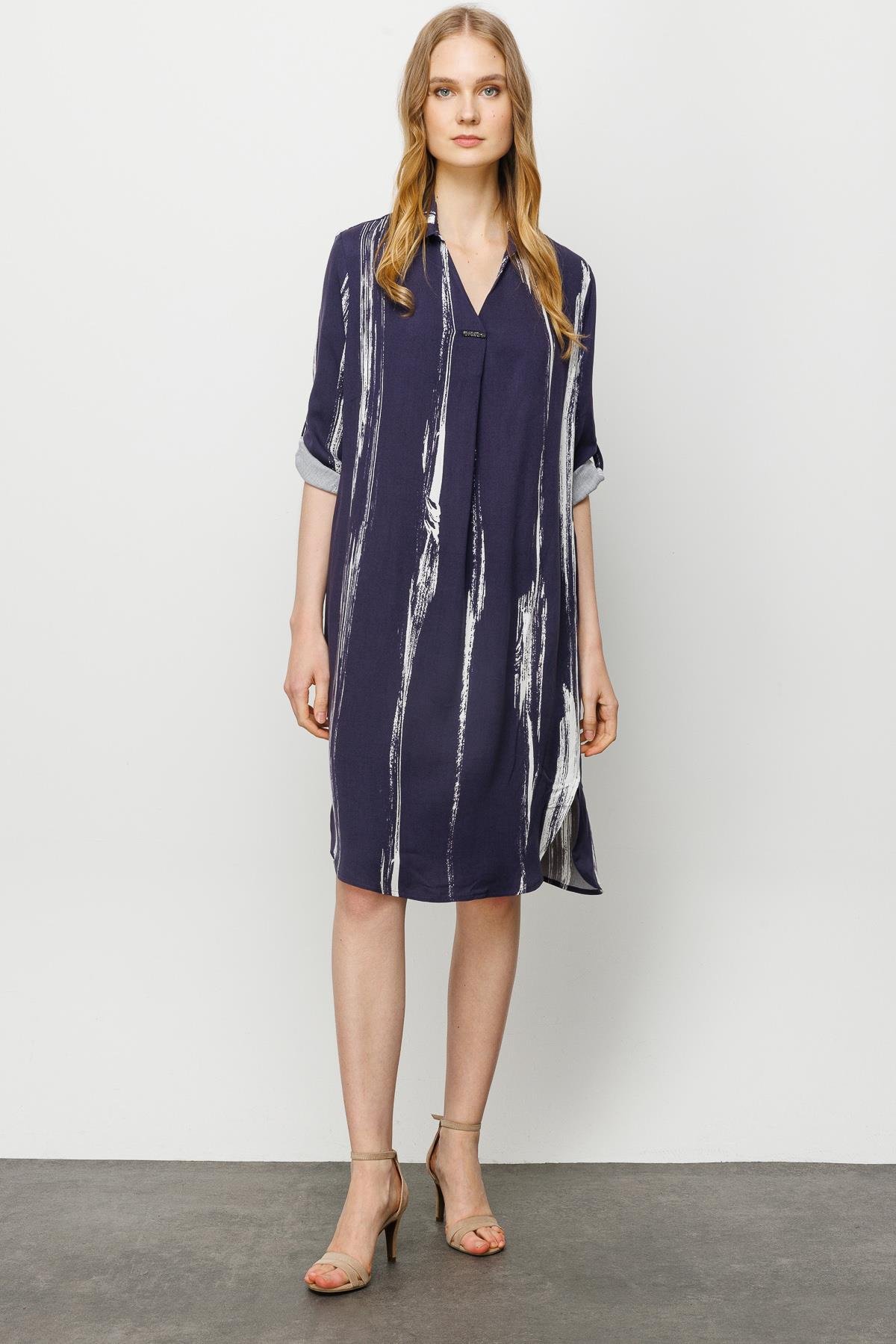 23463Kadın Gömlek Yaka Desenli Elbise Lacivert