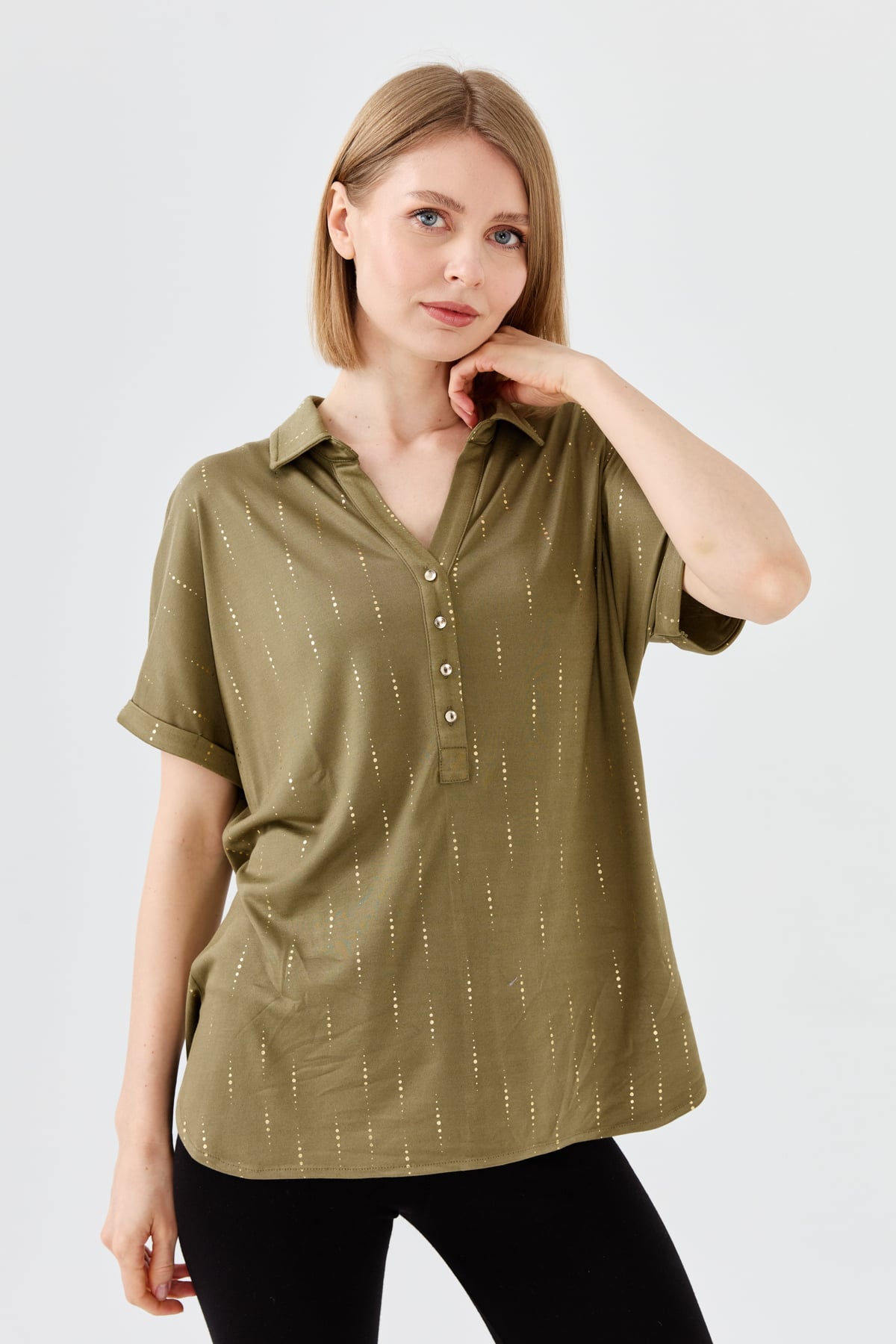 23472Kadın Gömlek Yaka Desenli Penye T-shirt Haki